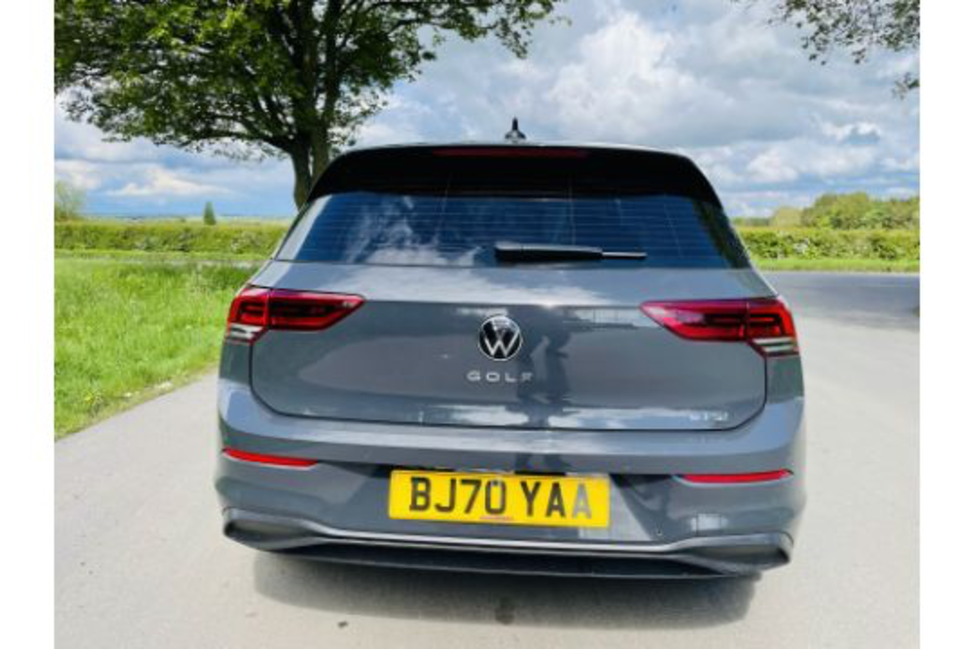 (On Sale) VOLKSWAGEN GOLF 1.5eTSI "ELECTRIC HYBRID" DSG AUTOMATIC -(2021 MODEL) - (NEW SHAPE) - Image 7 of 27