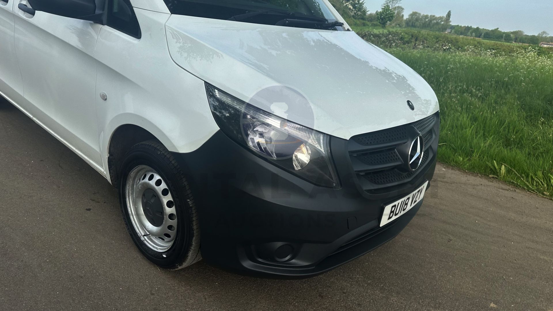 (On Sale) MERCEDES-BENZ VITO 111 CDI *LWB - PANEL VAN* (2018 - EURO 6) 113 BHP - 6 SPEED (1 OWNER) - Image 19 of 46