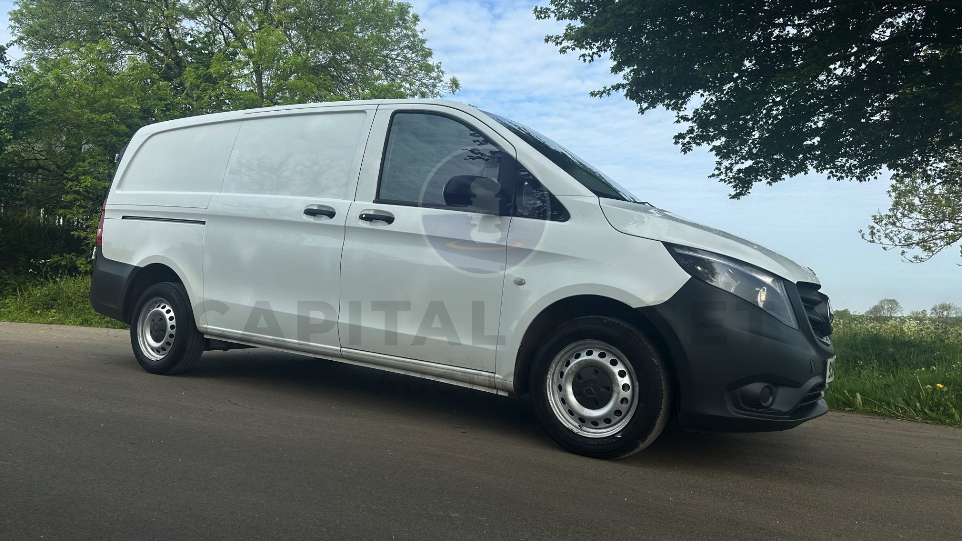 (On Sale) MERCEDES-BENZ VITO 111 CDI *LWB - PANEL VAN* (2018 - EURO 6) 113 BHP - 6 SPEED (1 OWNER) - Image 16 of 46