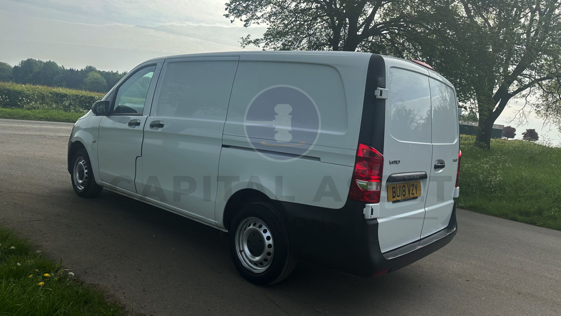 (On Sale) MERCEDES-BENZ VITO 111 CDI *LWB - PANEL VAN* (2018 - EURO 6) 113 BHP - 6 SPEED (1 OWNER) - Image 10 of 46