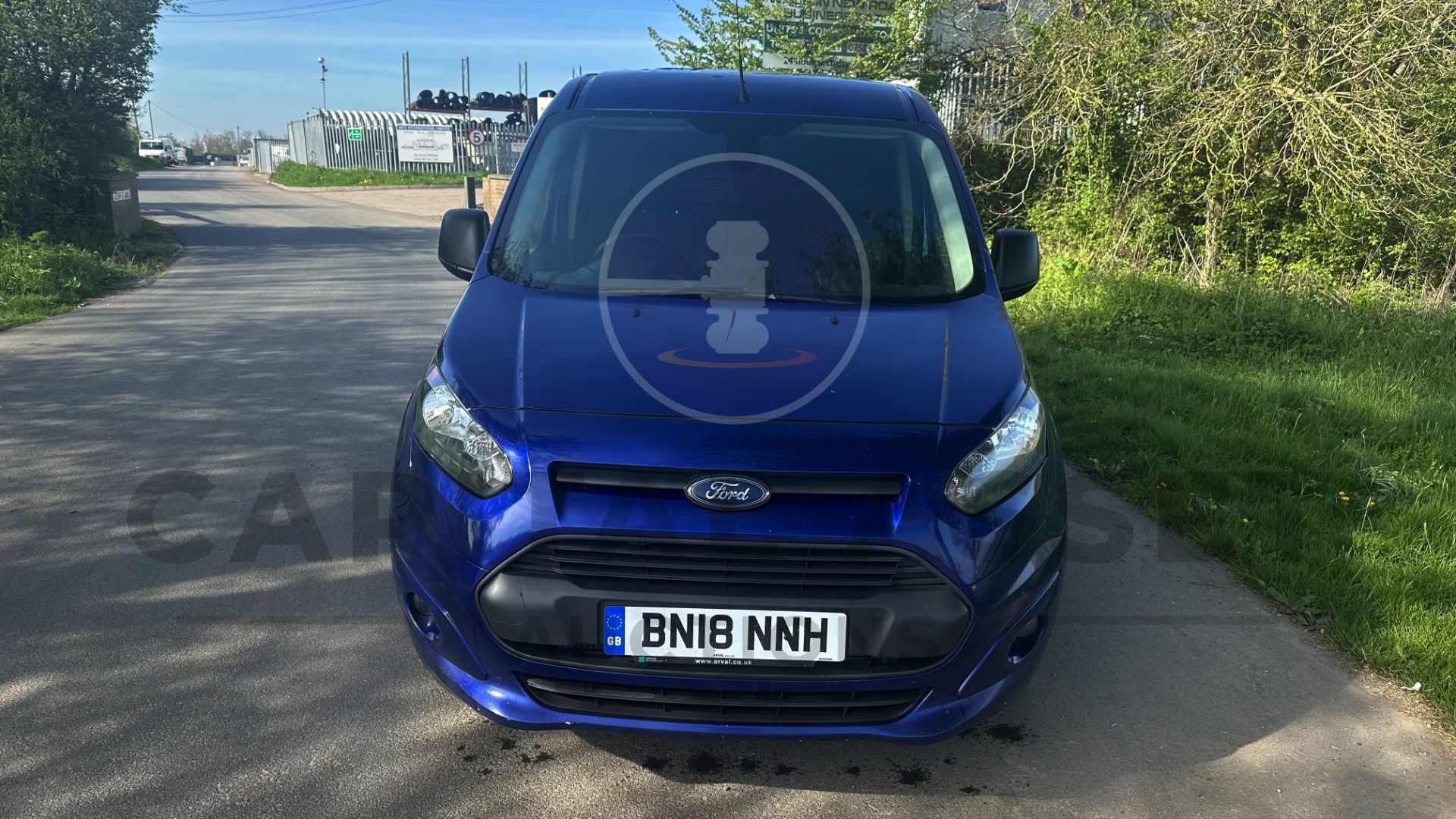 (On Sale) FORD TRANSIT CONNECT *TREND EDITION* PANEL VAN (2018 -EURO 6) 1.5 TDCI *AIR CON* (1 OWNER) - Image 4 of 38