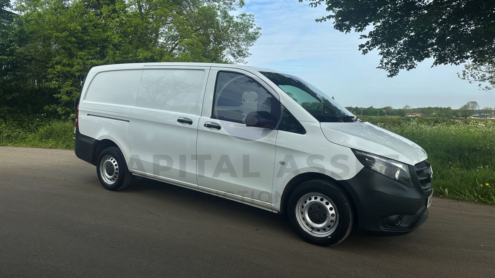 (On Sale) MERCEDES-BENZ VITO 111 CDI *LWB - PANEL VAN* (2018 - EURO 6) 113 BHP - 6 SPEED (1 OWNER) - Image 2 of 46