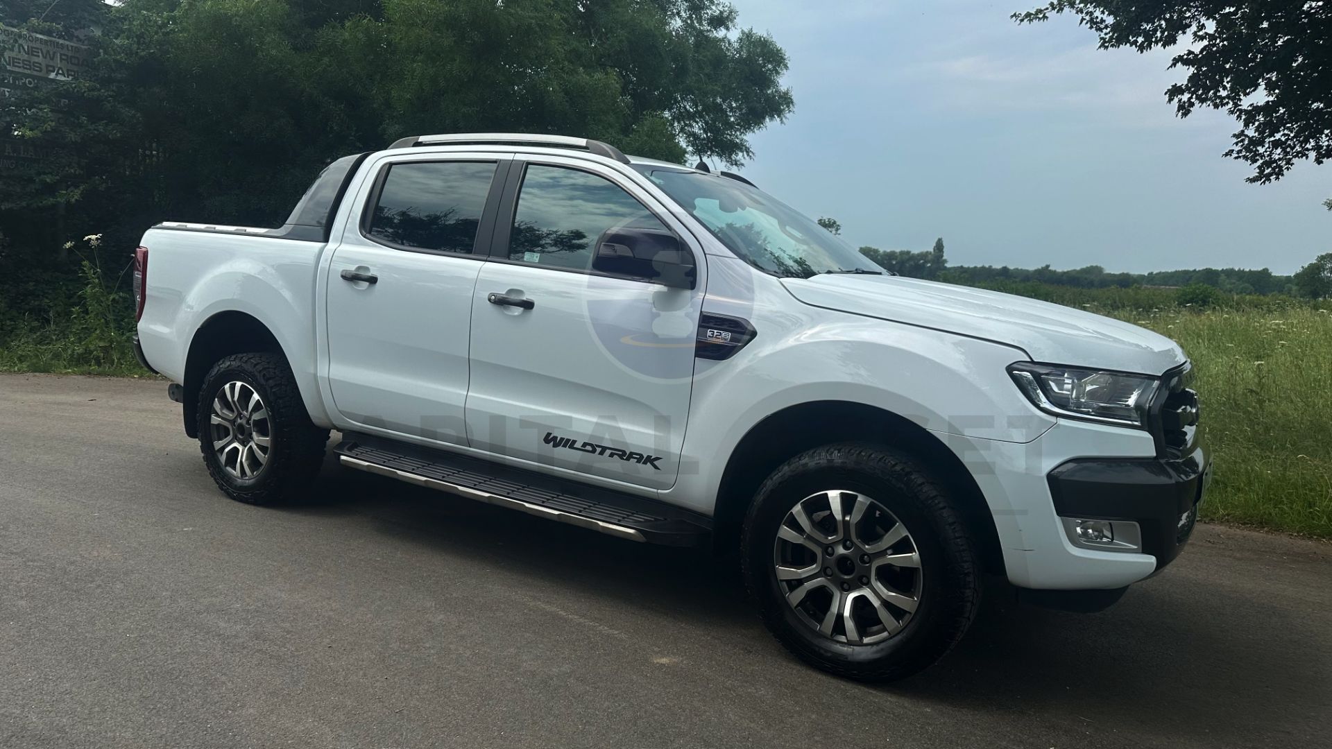 (ON SALE) FORD RANGER *WILDTRAK* DOUBLE CAB PICK-UP (2019 - EURO 6) 3.2 TDCI - AUTOMATIC (1 OWNER) - Image 2 of 50