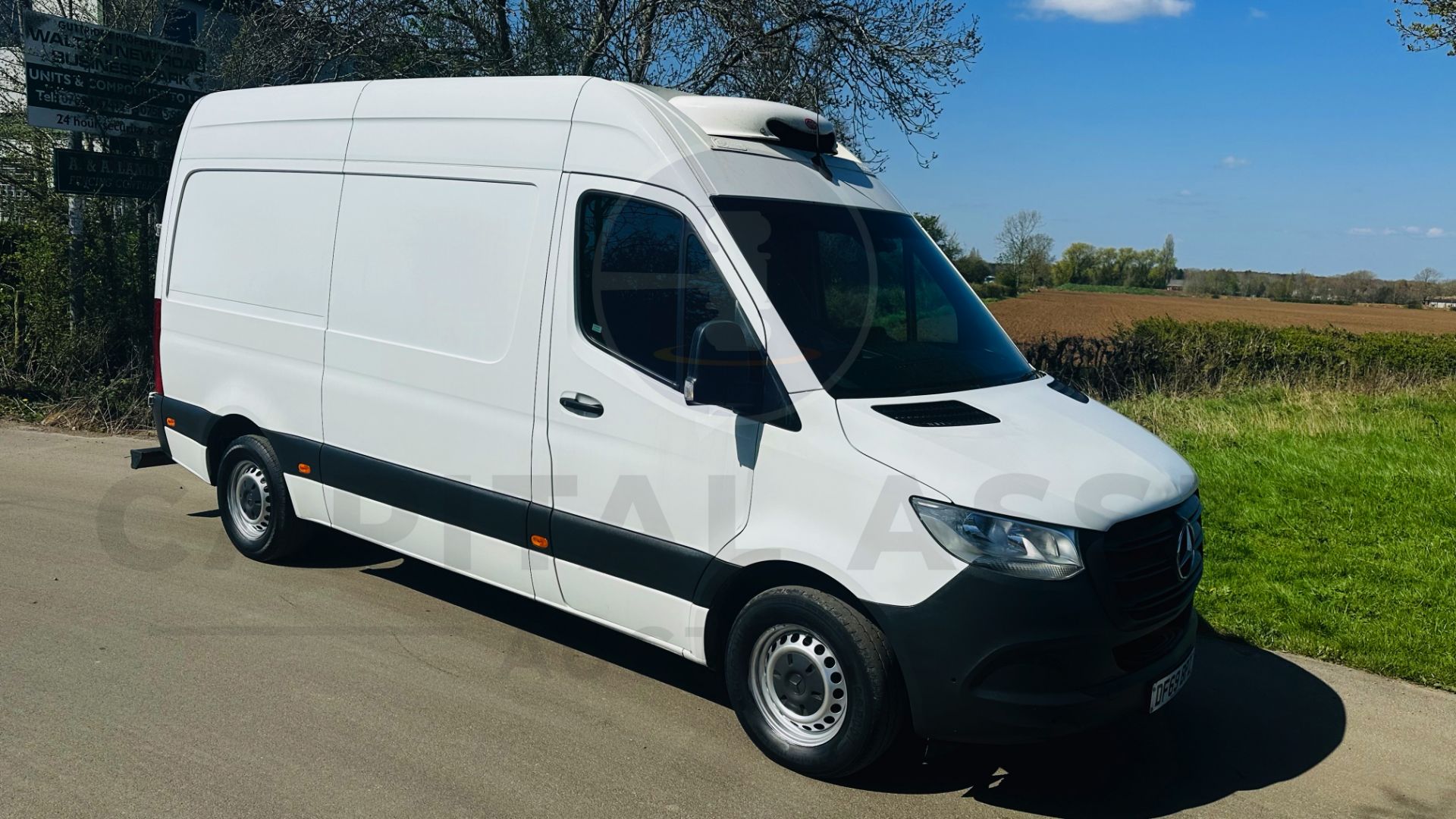 (On Sale) MERCEDES-BENZ SPRINTER 316 CDI *MWB - REFRIGERATED VAN* (69 REG -EURO 6) 160 BHP - 6 SPEED - Image 2 of 47