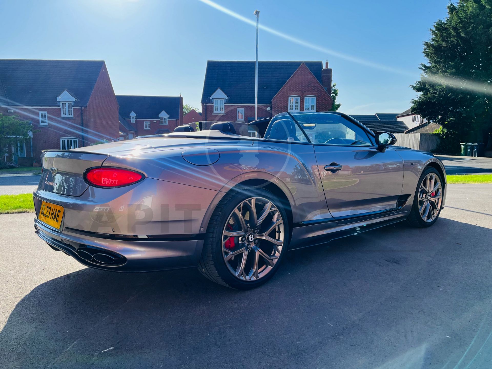 BENTLEY CONTINENTAL GTC S V8 *CONVERTIBLE* (2023-DELIVERY MILEAGE) 4.0 V8 - AUTOMATIC *MEGA SPEC* - Image 21 of 69