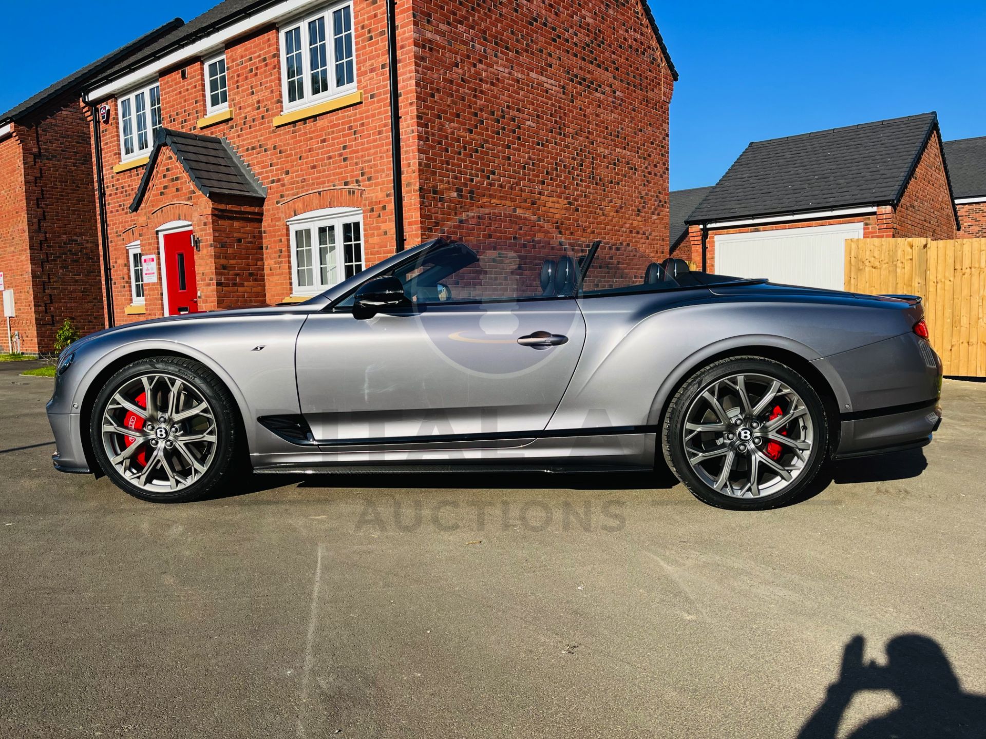 BENTLEY CONTINENTAL GTC S V8 *CONVERTIBLE* (2023-DELIVERY MILEAGE) 4.0 V8 - AUTOMATIC *MEGA SPEC* - Image 15 of 69