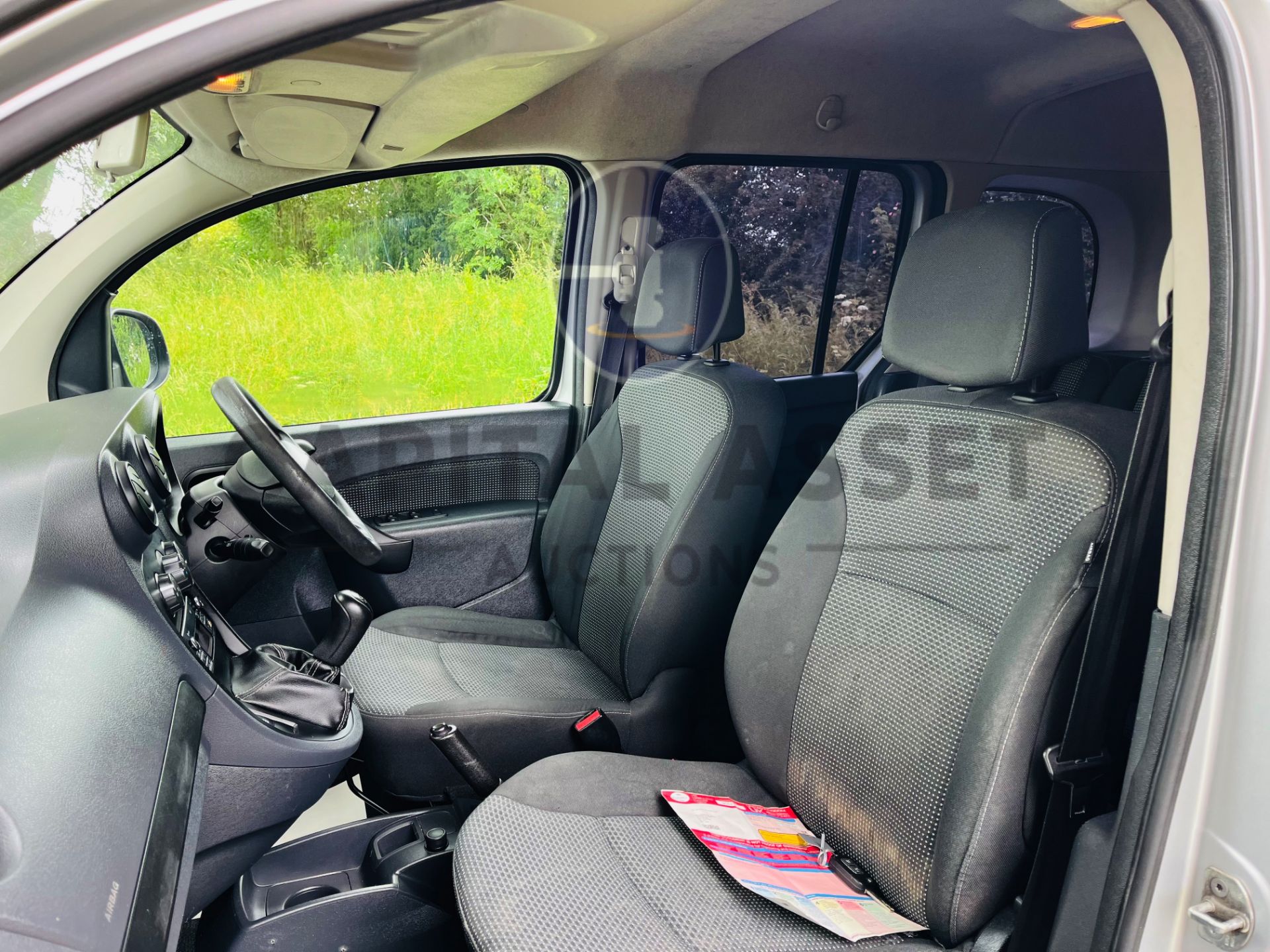 (ON SALE) MERCEDES CITAN 109CDI TRAVELINER / TOURER "LWB" 5 SEATER (17 REG) EURO 6 - SILVER -88K - Image 19 of 27