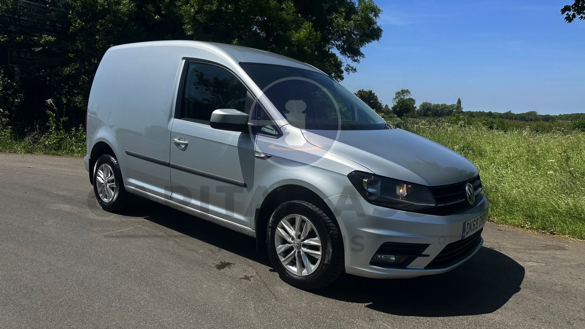 VOLKSWAGEN CADDY *HIGHLINE* PANEL VAN (2020 - EURO 6) 2.0 TDI - AUTO STOP/START *A/C & SAT NAV* - Image 3 of 43