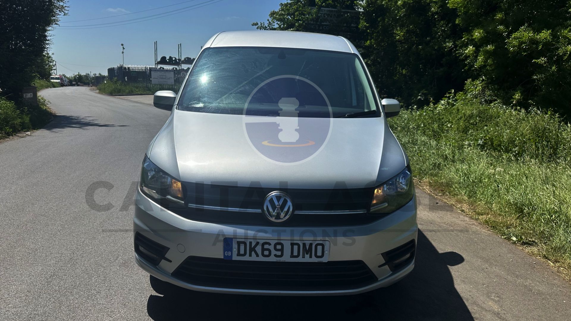 (On Sale) VOLKSWAGEN CADDY *HIGHLINE* PANEL VAN (69 REG - EURO 6) 2.0 TDI - STOP/START *A/C & NAV* - Image 4 of 43