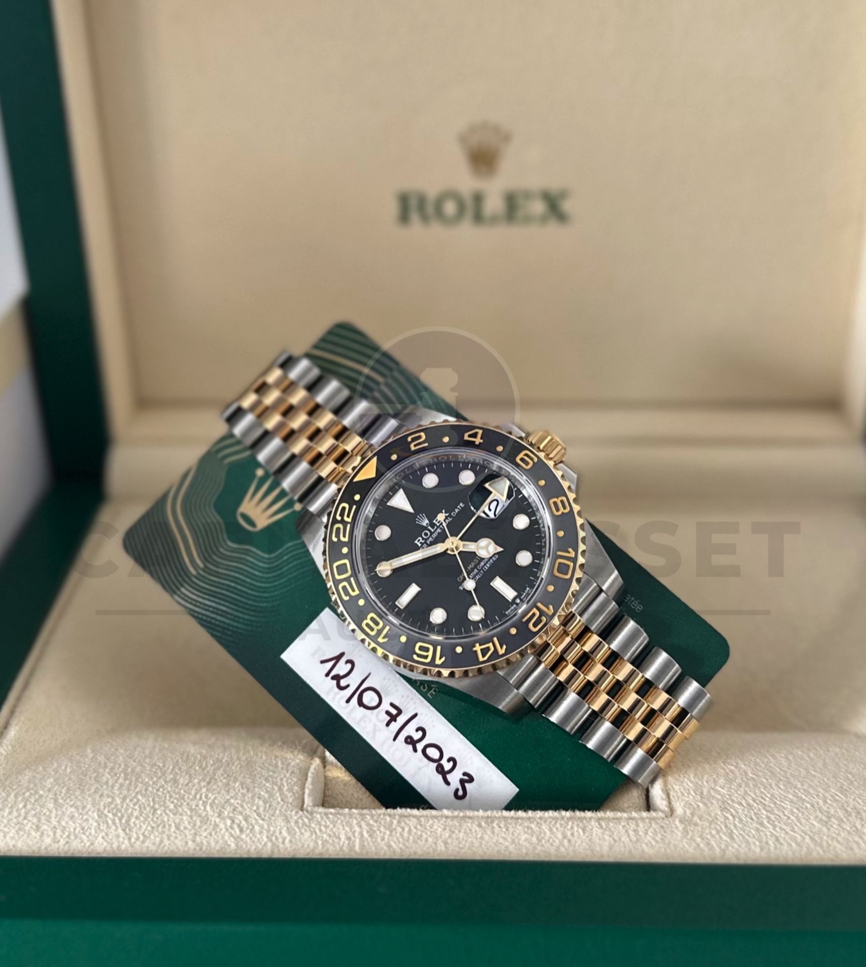 (On Sale) ROLEX GMT-MASTER II *GUINNESS* (2023 - JULY) 18CT GOLD & OYSTER STEEL *NEW 2023 RELEASE* - Image 9 of 29