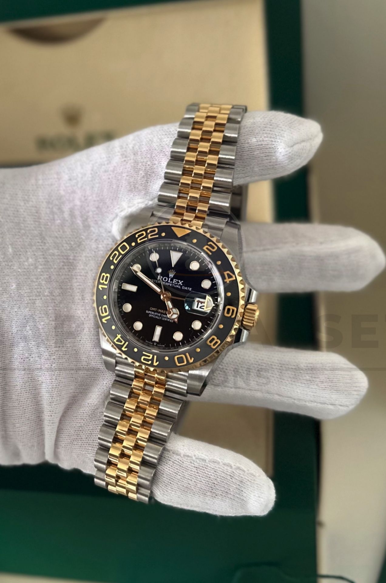 (On Sale) ROLEX GMT-MASTER II *GUINNESS* (2023 - JULY) 18CT GOLD & OYSTER STEEL *NEW 2023 RELEASE* - Image 11 of 29