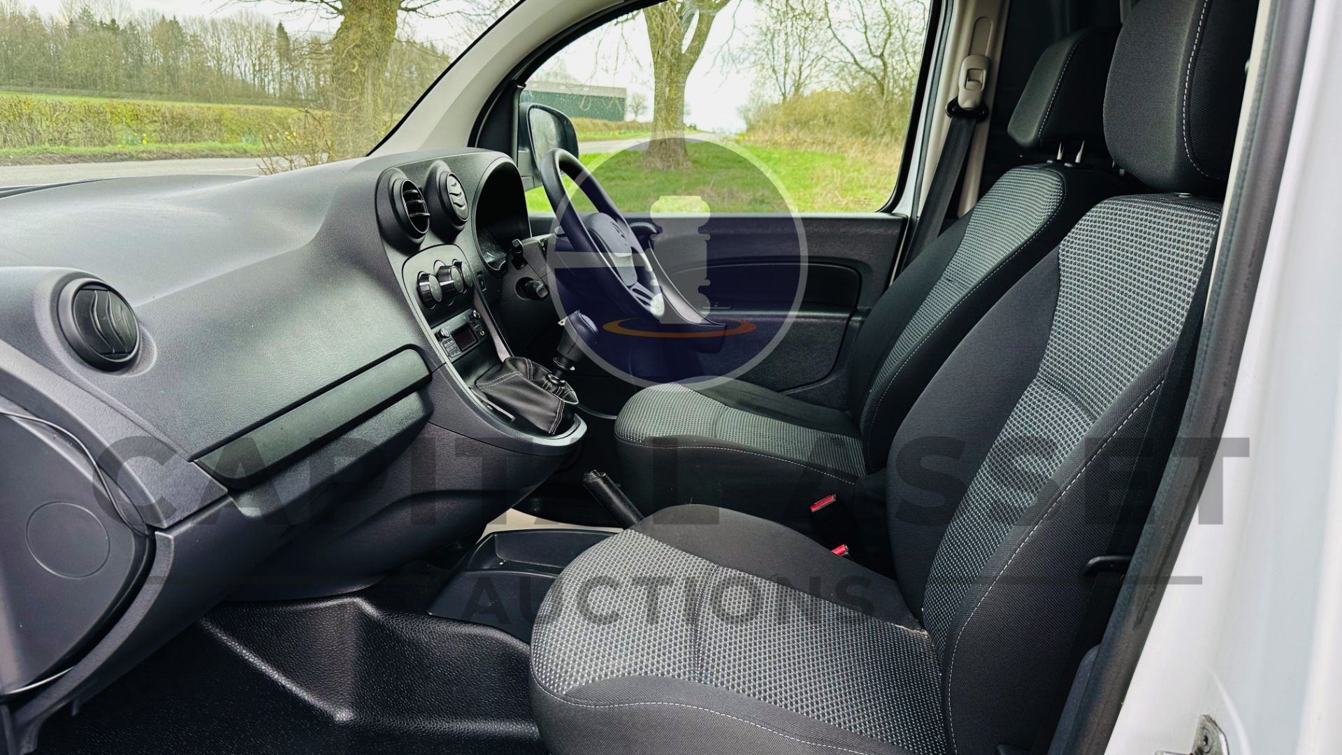 MERCEDES-BENZ CITAN 109 CDI *PURE EDITION* LWB PANEL VAN (2020 - EURO 6) AUTO - STOP/START (1 OWNER) - Image 19 of 36