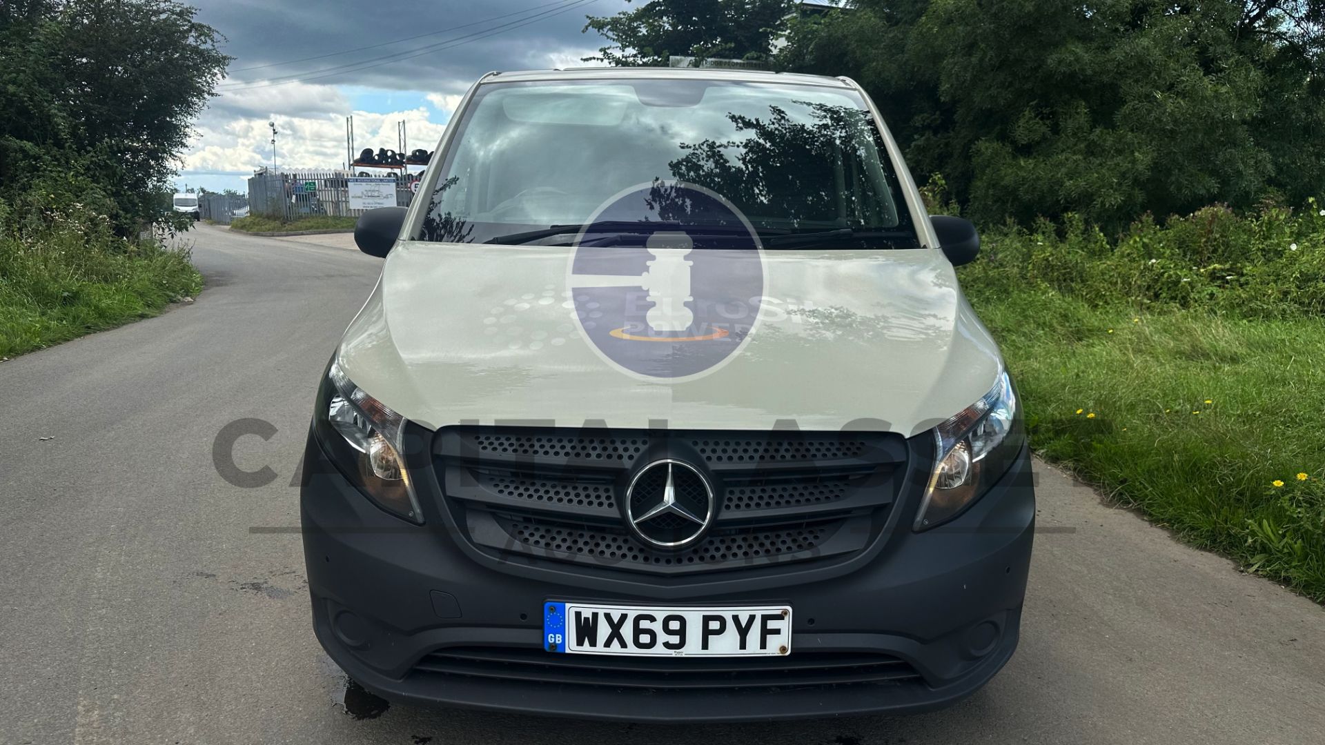 (ON SALE) MERCEDES-BENZ VITO 114 CDI *LWB - PANEL VAN* (2020) 7-G TRONIC AUTOMATIC (1 OWNER) *A/C* - Image 4 of 43