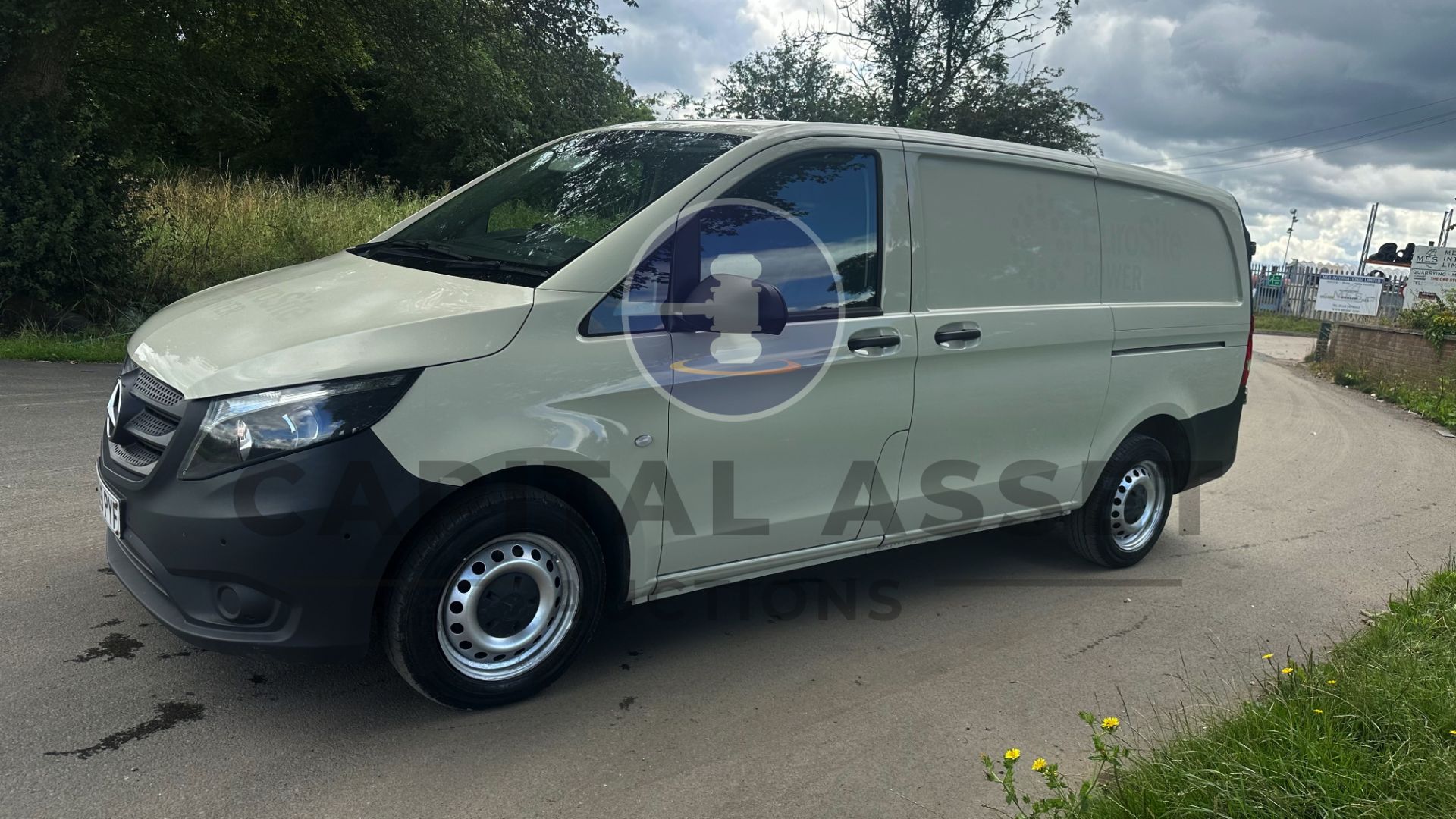 (ON SALE) MERCEDES-BENZ VITO 114 CDI *LWB - PANEL VAN* (2020) 7-G TRONIC AUTOMATIC (1 OWNER) *A/C* - Image 7 of 43