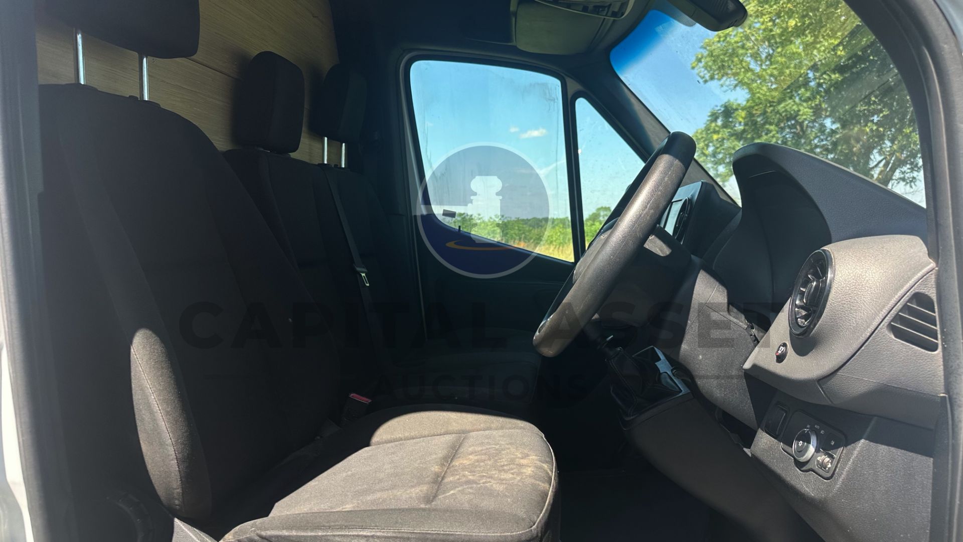 (ON SALE) MERCEDES-BENZ SPRINTER 314 CDI *LWB - UTILITY D/CAB TIPPER* (2019 - NEW MODEL) (57K ONLY) - Image 25 of 37