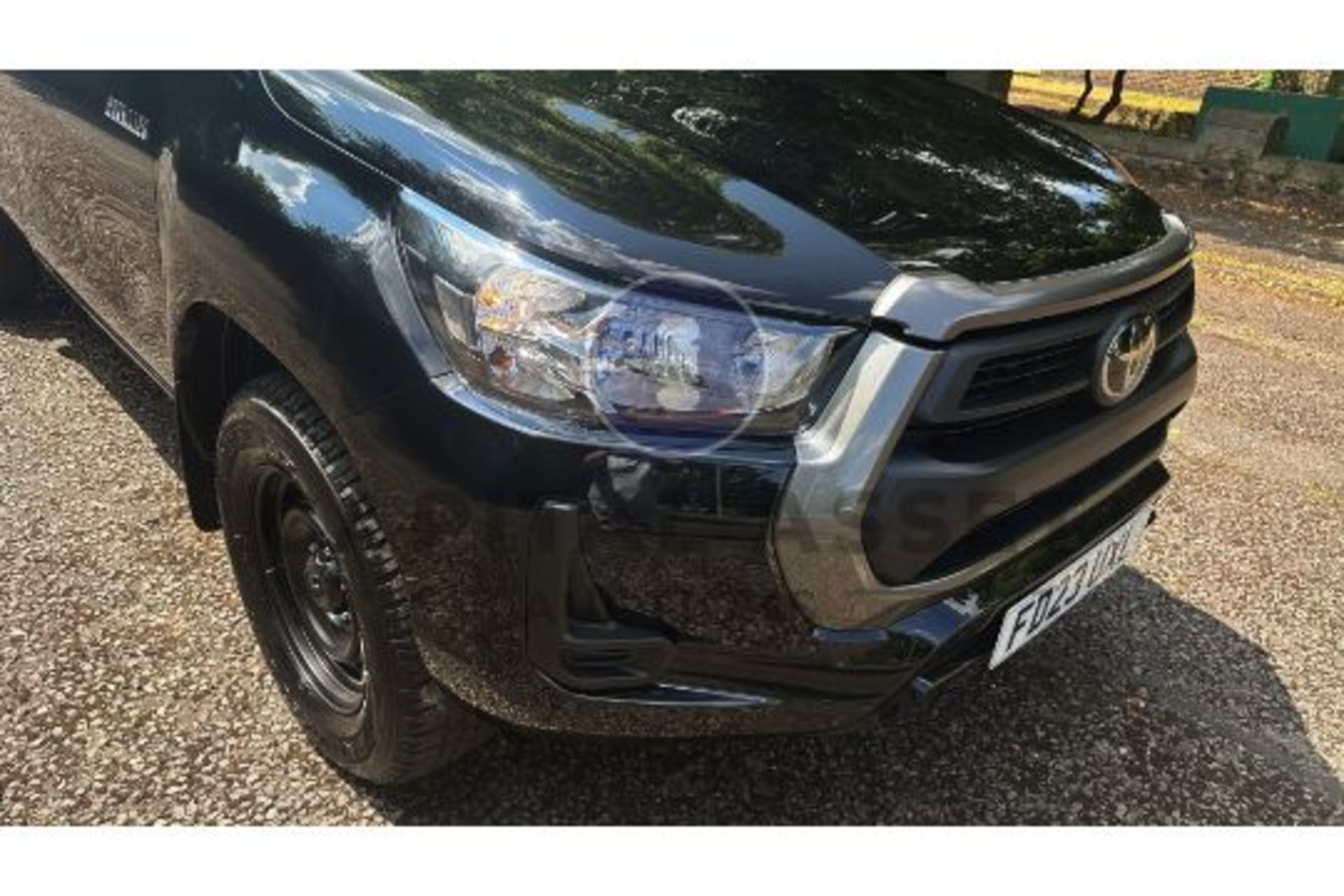 TOYOTA HILUX 2.4D-4D SINGLE CAB 4X4 PICK UP TRUCK - BLACK MODEL - 23 REG WITH DELIVERY MILES - WOW!! - Image 14 of 38