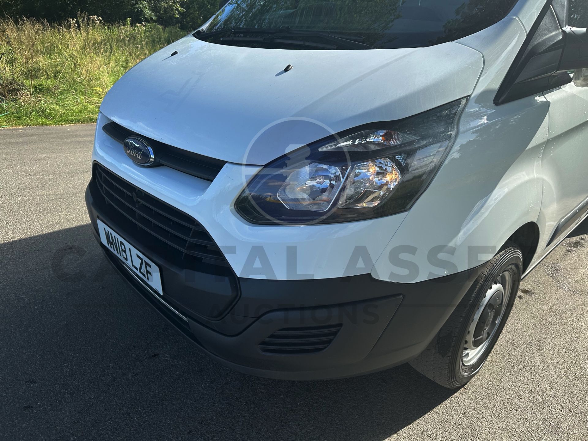 (On Sale) FORD TRANSIT CUSTOM *SWB - PANEL VAN* (2018 - EURO 6) 2.0 TDCI - 6 SPEED *U-LEZ* (1 OWNER) - Image 16 of 39