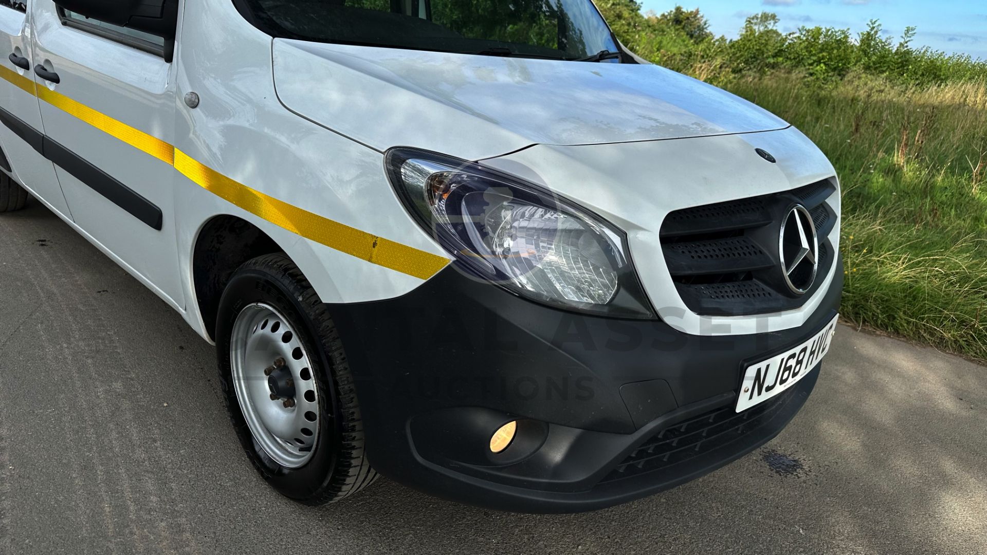 MERCEDES-BENZ CITAN 109 CDI *XLWB - 5 SEATER CREW VAN* (2019 - EURO 6) AUTO-STOP/START (1 OWNER) - Image 15 of 40