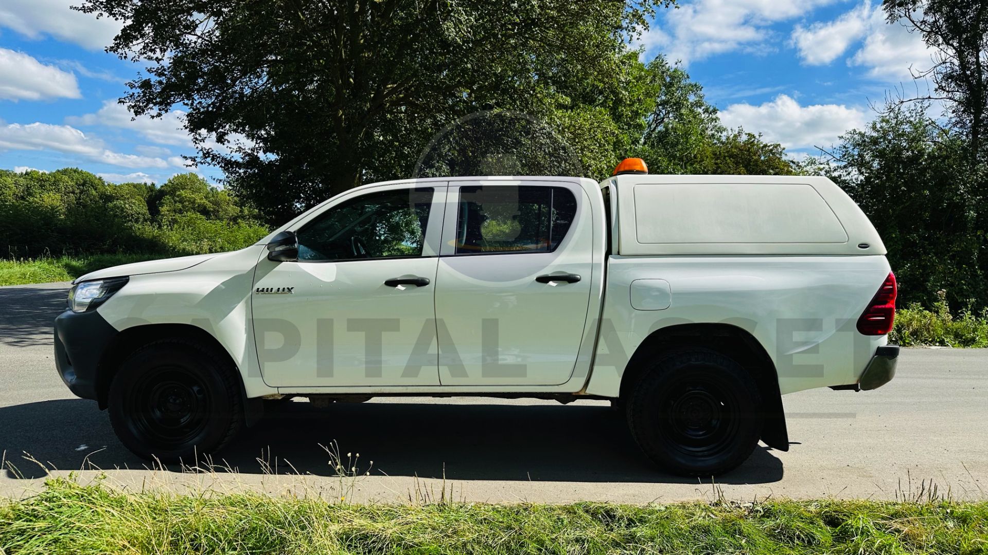 (ON SALE) TOYOTA HILUX *DOUBLE CAB PICK-UP* (2018 - EURO 6) 2.4 D-4D - AUTO STOP/START *AIR CON* - Image 8 of 41