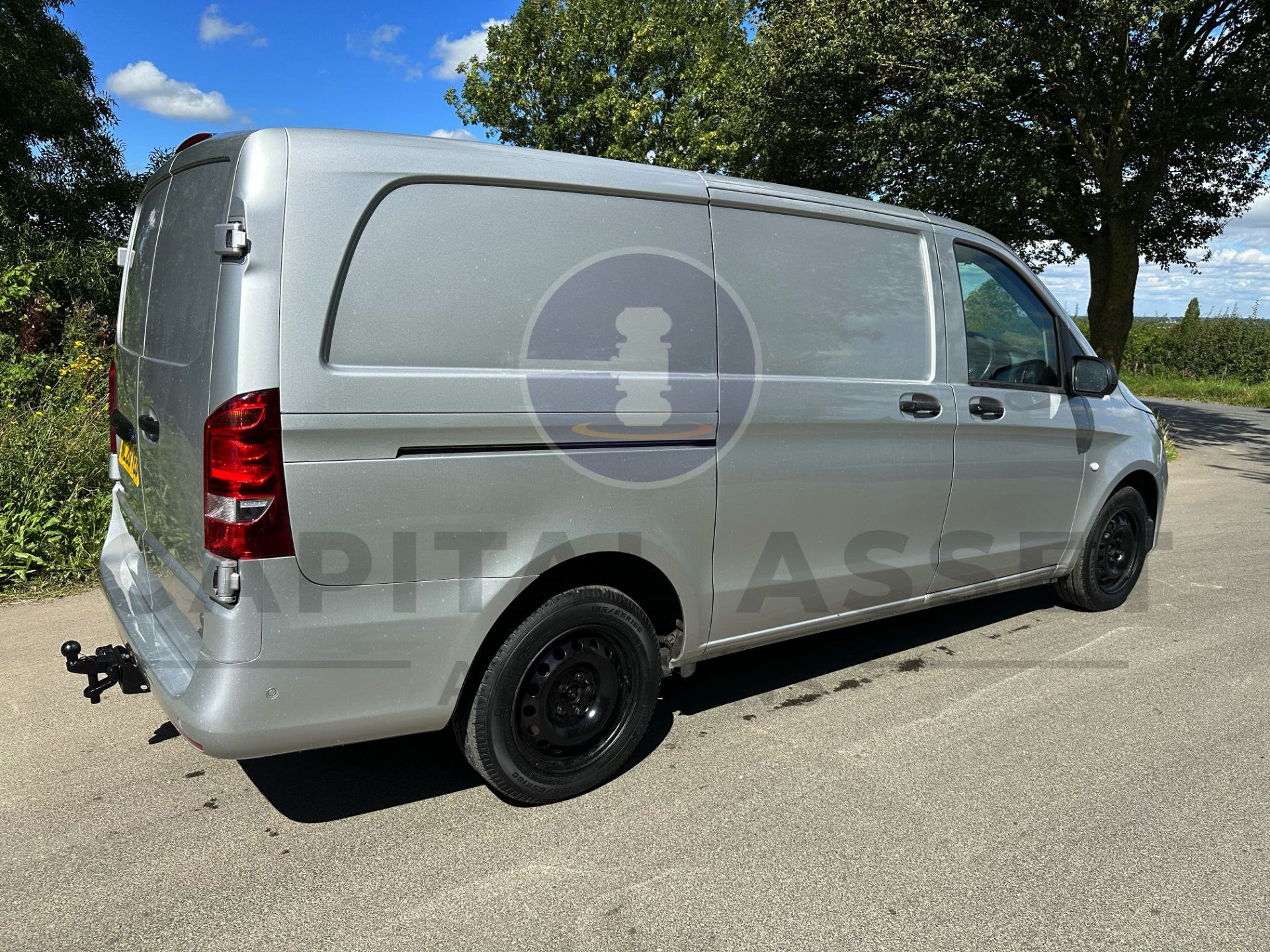 (ON SALE) MERCEDES-BENZ VITO 114 CDI (PROGRESSIVE LWB) - 20 REG - ONLY 48K MILES - AIR CON - Image 11 of 22