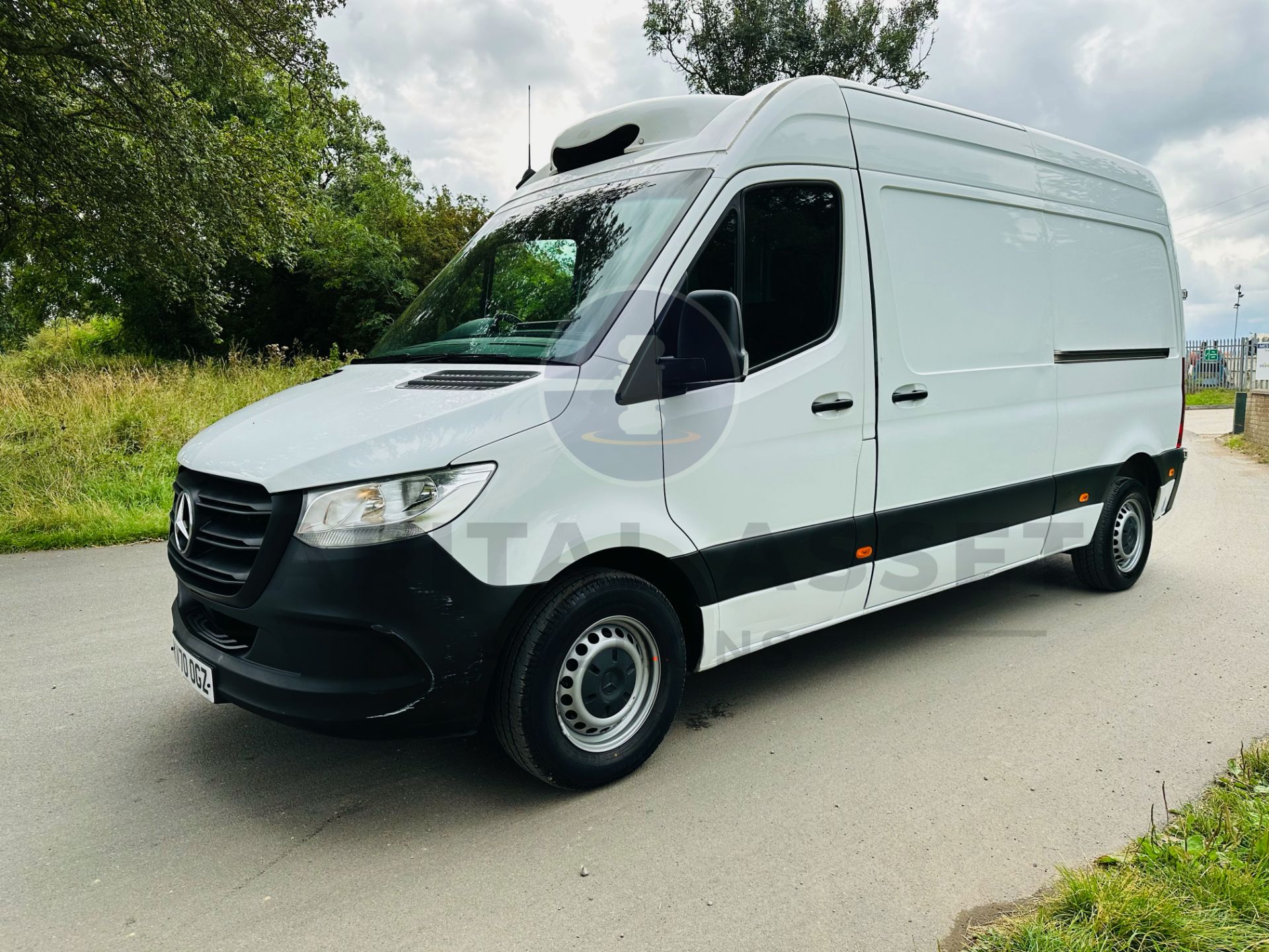 (ON SALE) MERCEDES SPRINTER 314CDI "AUTO" FRIDGE / FREEZER WITH STANDBY(2021 MODEL) -ONLY 79K MILES - Image 7 of 38