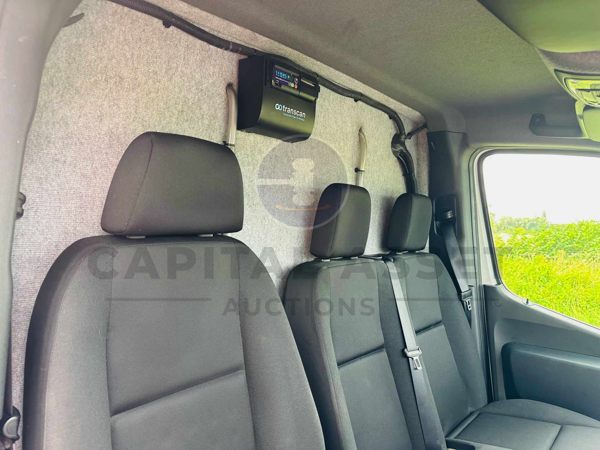 (ON SALE) MERCEDES SPRINTER 314CDI "AUTO" FRIDGE / FREEZER WITH STANDBY(2021 MODEL) -ONLY 79K MILES - Image 20 of 38