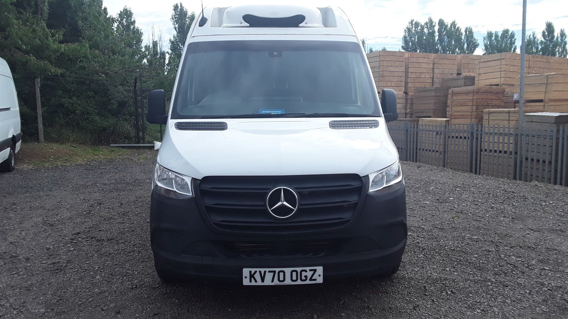 (ON SALE) MERCEDES SPRINTER 314CDI "AUTO" FRIDGE / FREEZER WITH STANDBY(2021 MODEL) -ONLY 79K MILES - Image 29 of 38