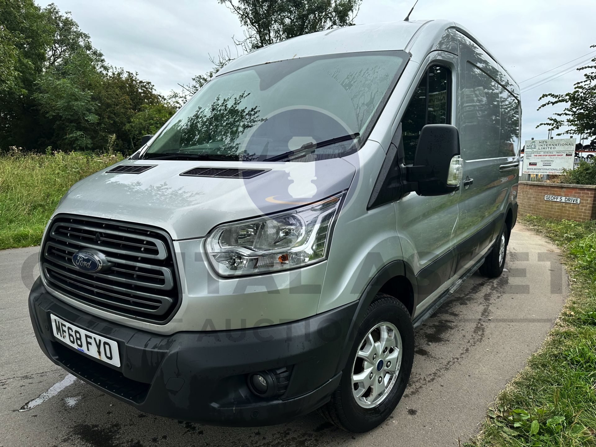 (ON SALE)FORD TRANSIT 130 T350 *LWB PANEL VAN* (2019 MODEL) 2.0 TDCI - 6 SPEED *EURO 6* - Image 3 of 17