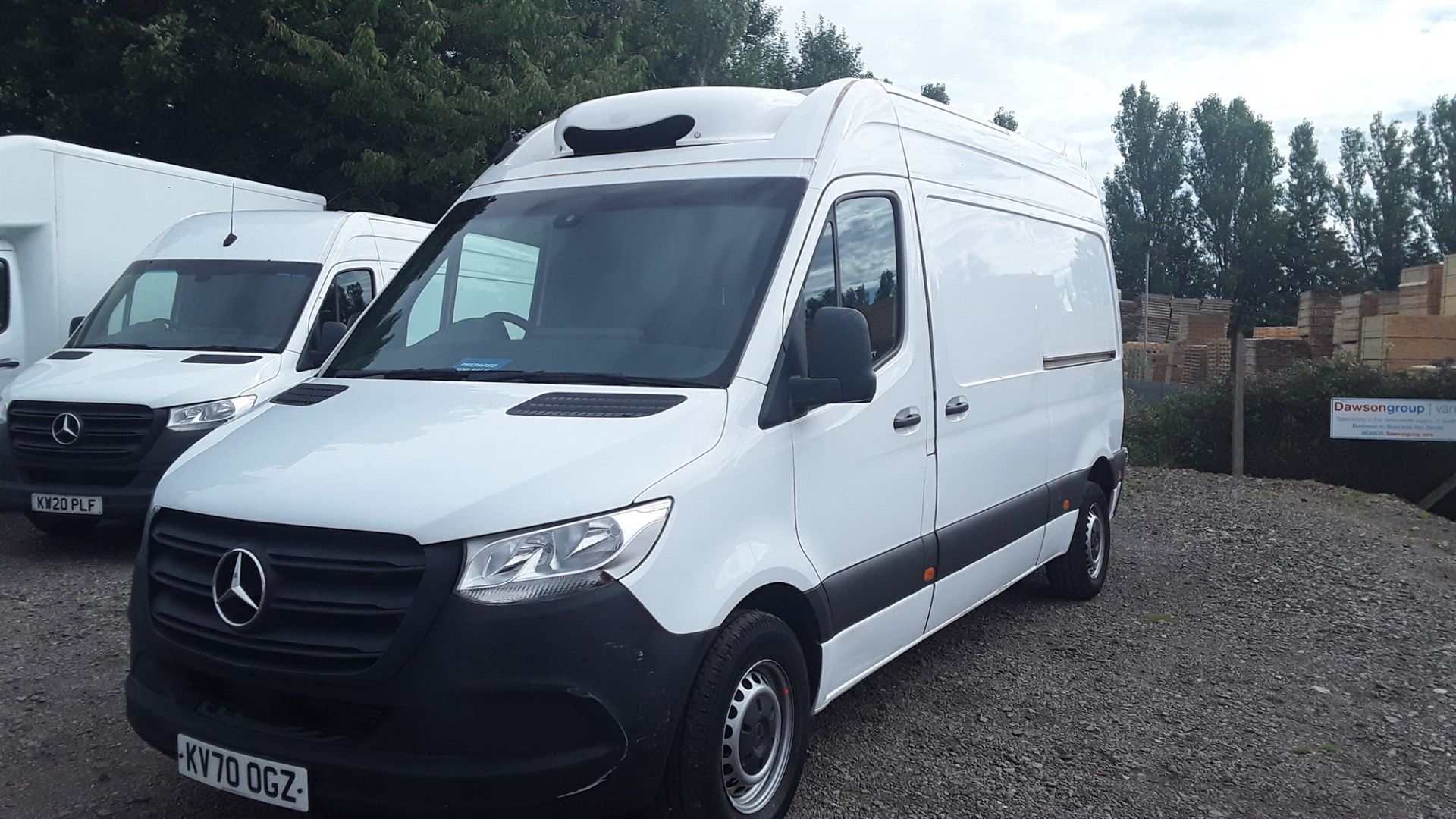 (ON SALE) MERCEDES SPRINTER 314CDI "AUTO" FRIDGE / FREEZER WITH STANDBY(2021 MODEL) -ONLY 79K MILES - Image 30 of 38