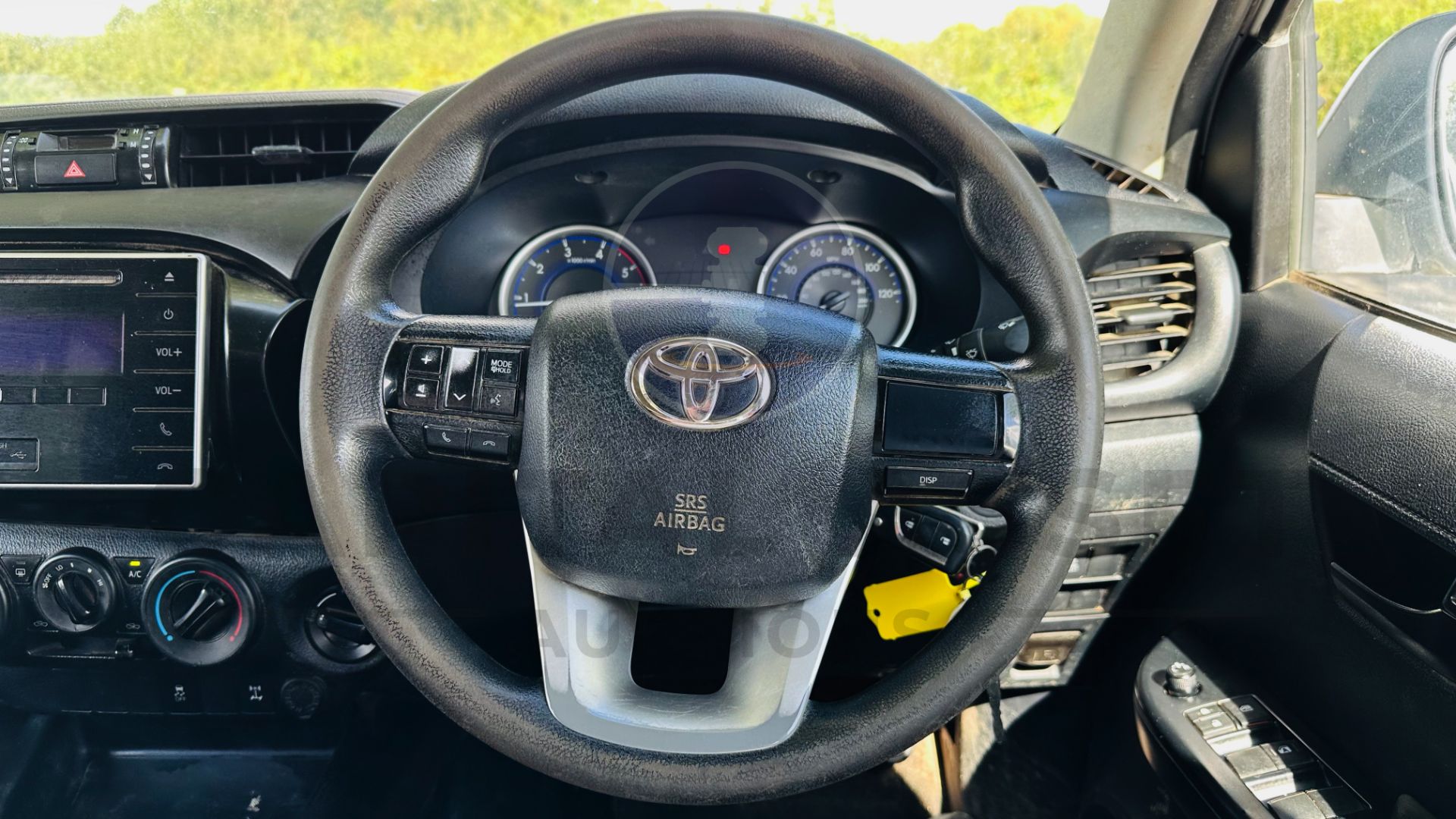 (ON SALE) TOYOTA HILUX *DOUBLE CAB PICK-UP* (2018 - EURO 6) 2.4 D-4D - AUTO STOP/START *AIR CON* - Image 40 of 41
