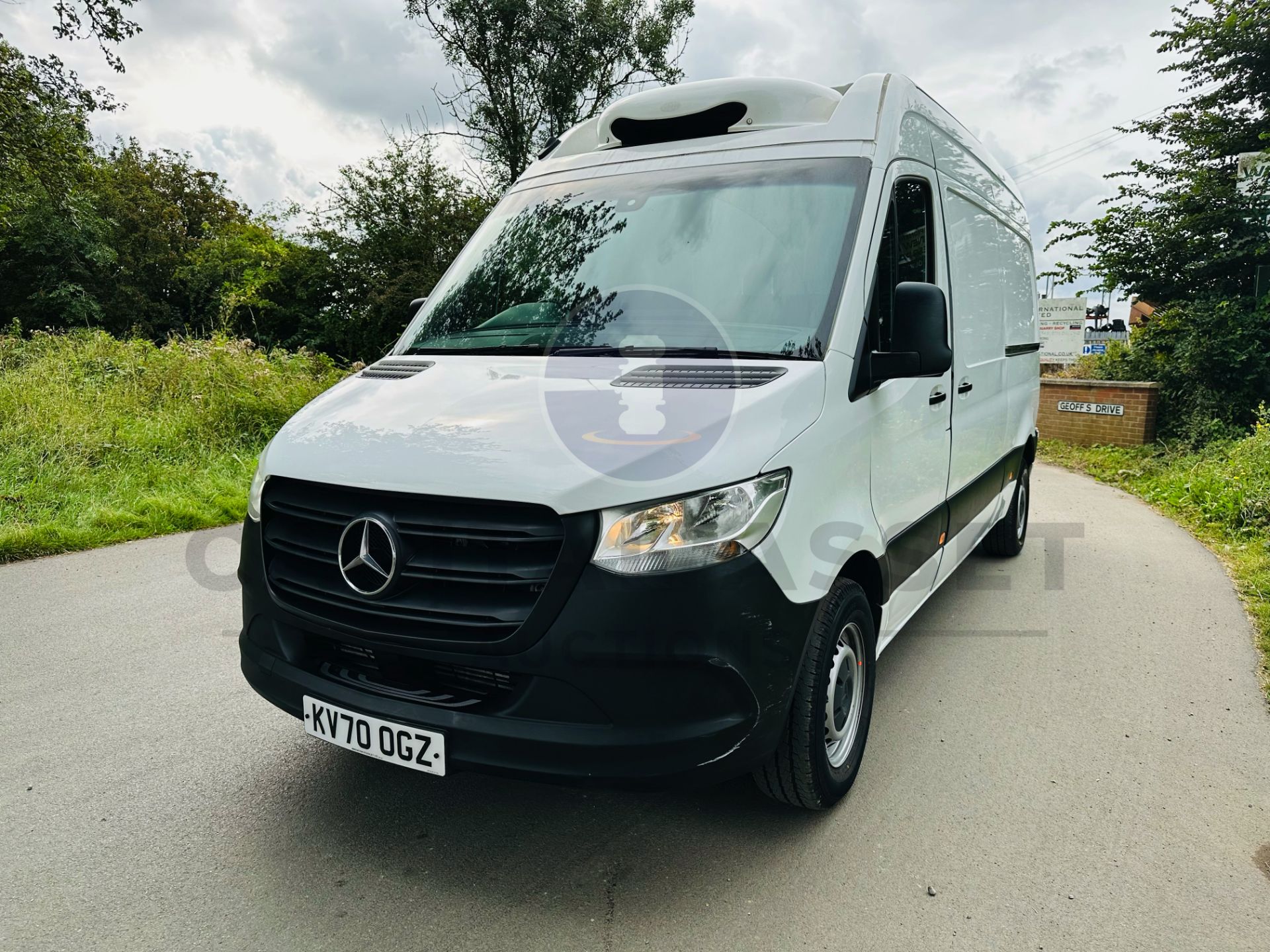 (ON SALE) MERCEDES SPRINTER 314CDI "AUTO" FRIDGE / FREEZER WITH STANDBY(2021 MODEL) -ONLY 79K MILES - Image 6 of 38