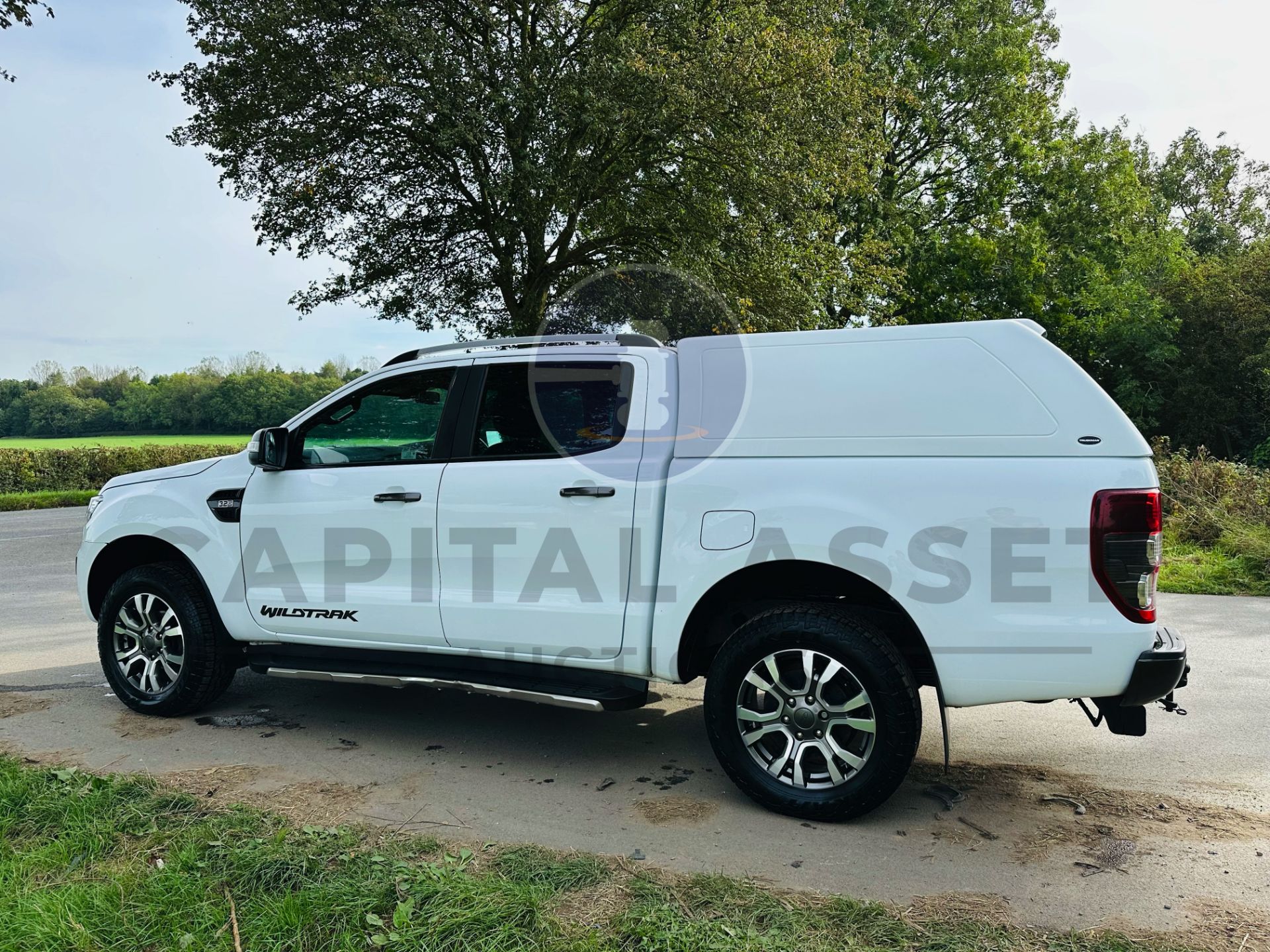 (ON SALE) FORD RANGER "WILDTRAK" 3.2TDCI (200) AUTO-START/STOP - D/CAB - 19 REG - 1 OWNER - LEATHER - Image 9 of 39