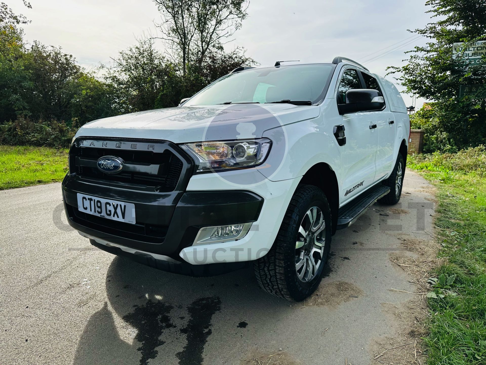 (ON SALE) FORD RANGER "WILDTRAK" 3.2TDCI (200) AUTO-START/STOP - D/CAB - 19 REG - 1 OWNER - LEATHER - Image 5 of 39