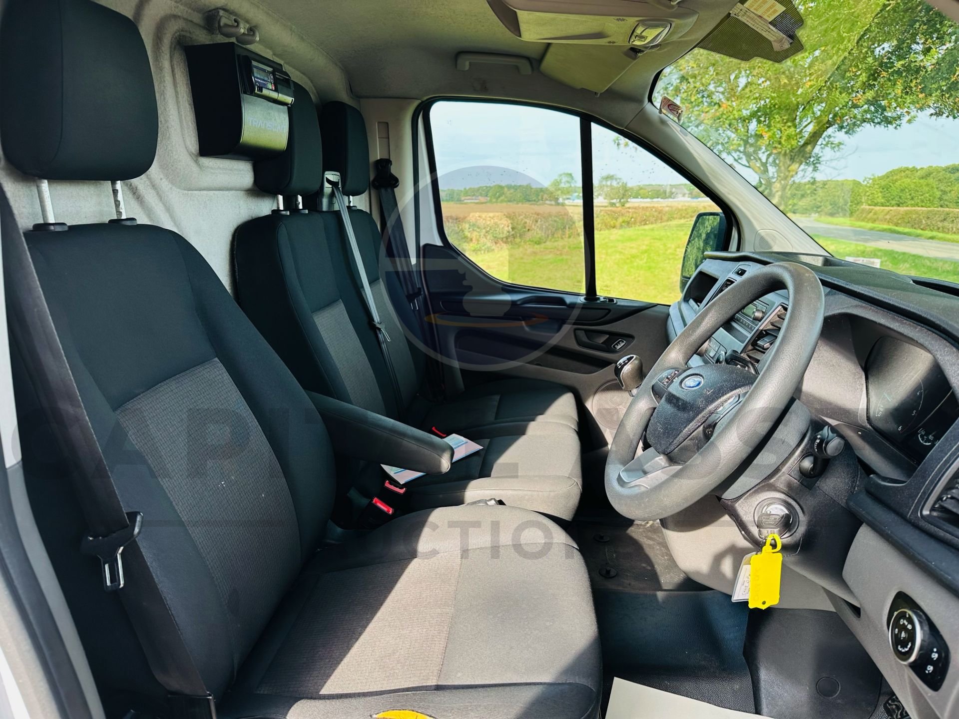 FORD TRANSIT CUSTOM *REFRIGERATED PANEL VAN* (2019 - EURO 6) 2.0 TDCI - 6 SPEED (1 OWNER FROM NEW) - Image 21 of 31