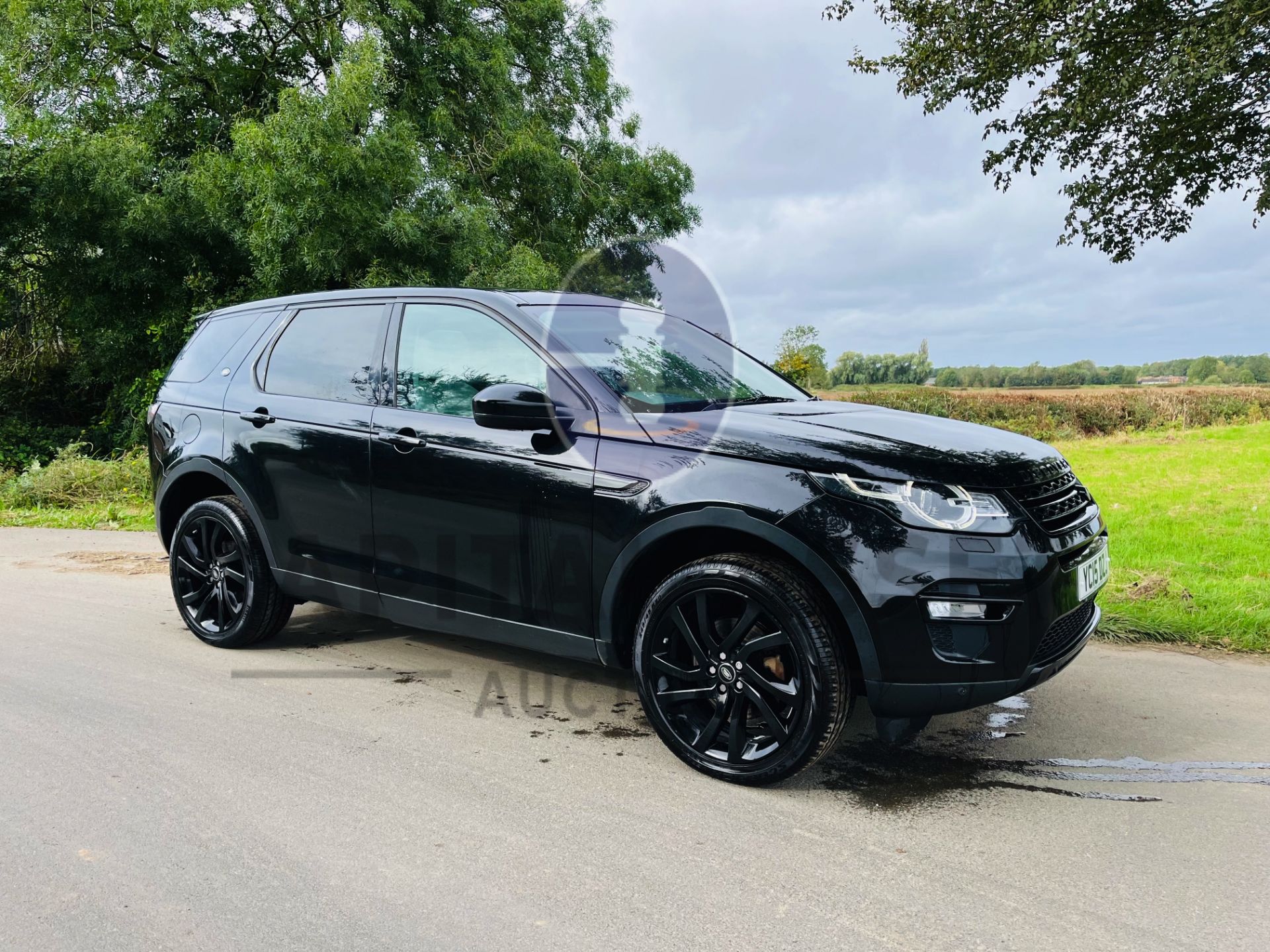 (ON SALE) LAND ROVER DISCOVERY SPORT SD4 "HSE BLACK " AUTO (15 REG) FSH (7 SEATER) 190 BHP -PAN ROOF