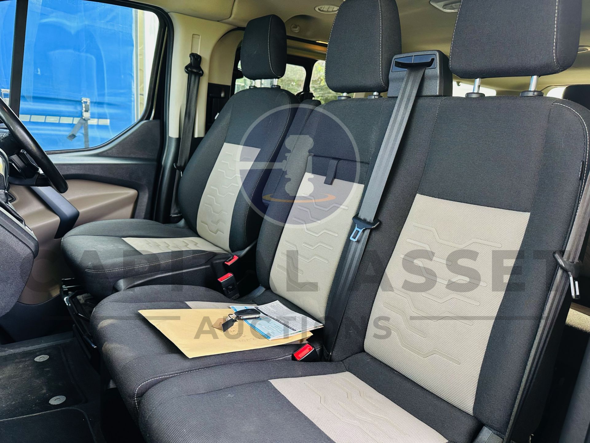 (On Sale) FORD TRANSIT TOURNEO CUSTOM *LWB 9 SEATER BUS* (2018 - EURO 6) 2.0 TDCI - AUTO (1 OWNER) - Image 24 of 42