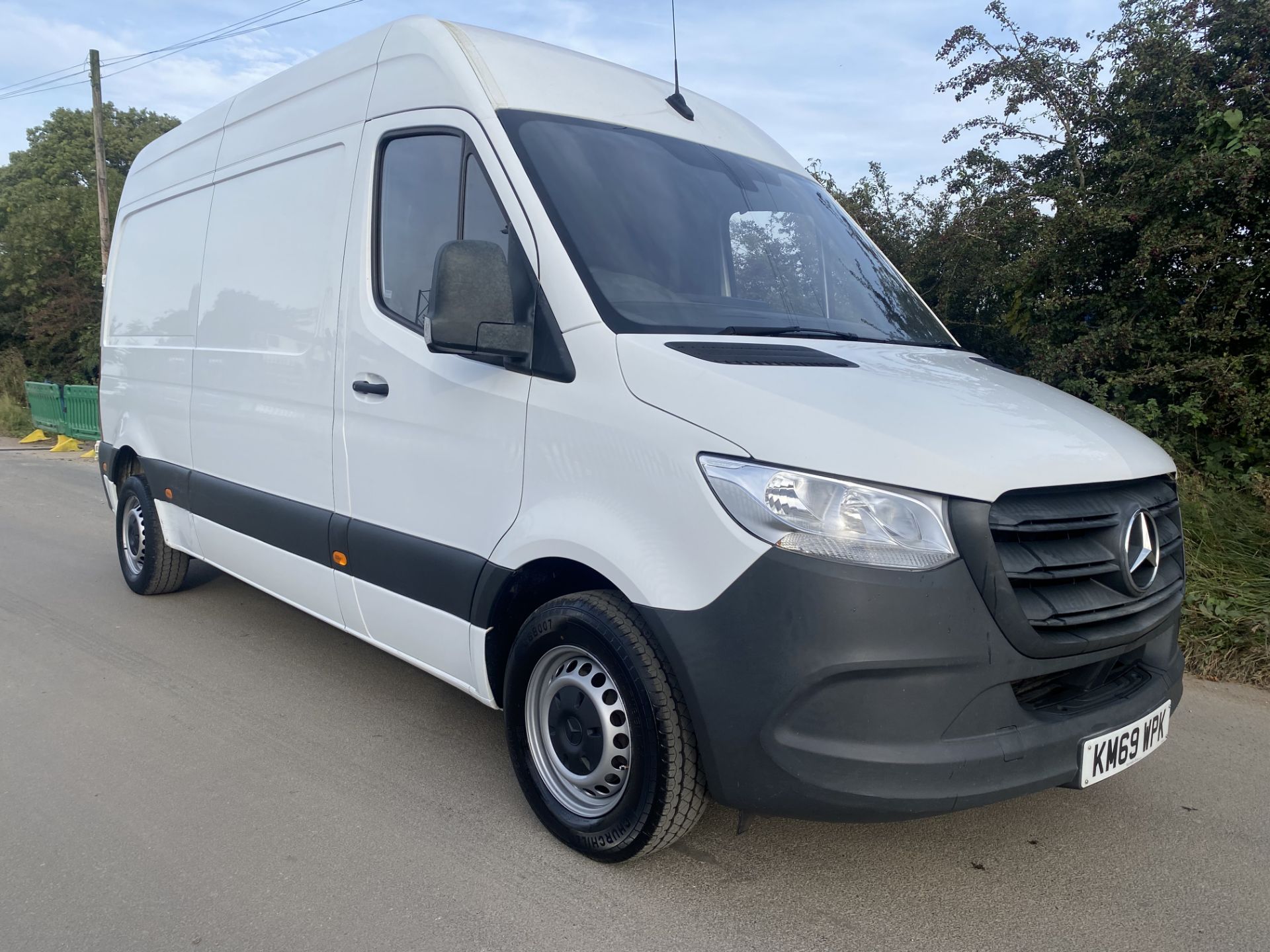 (ON SALE) MERCEDES SPRINTER 314CDI MEDIUM WHEEL BASE HIGH ROOF - 2020 MODEL- ONLY 80K MILES -