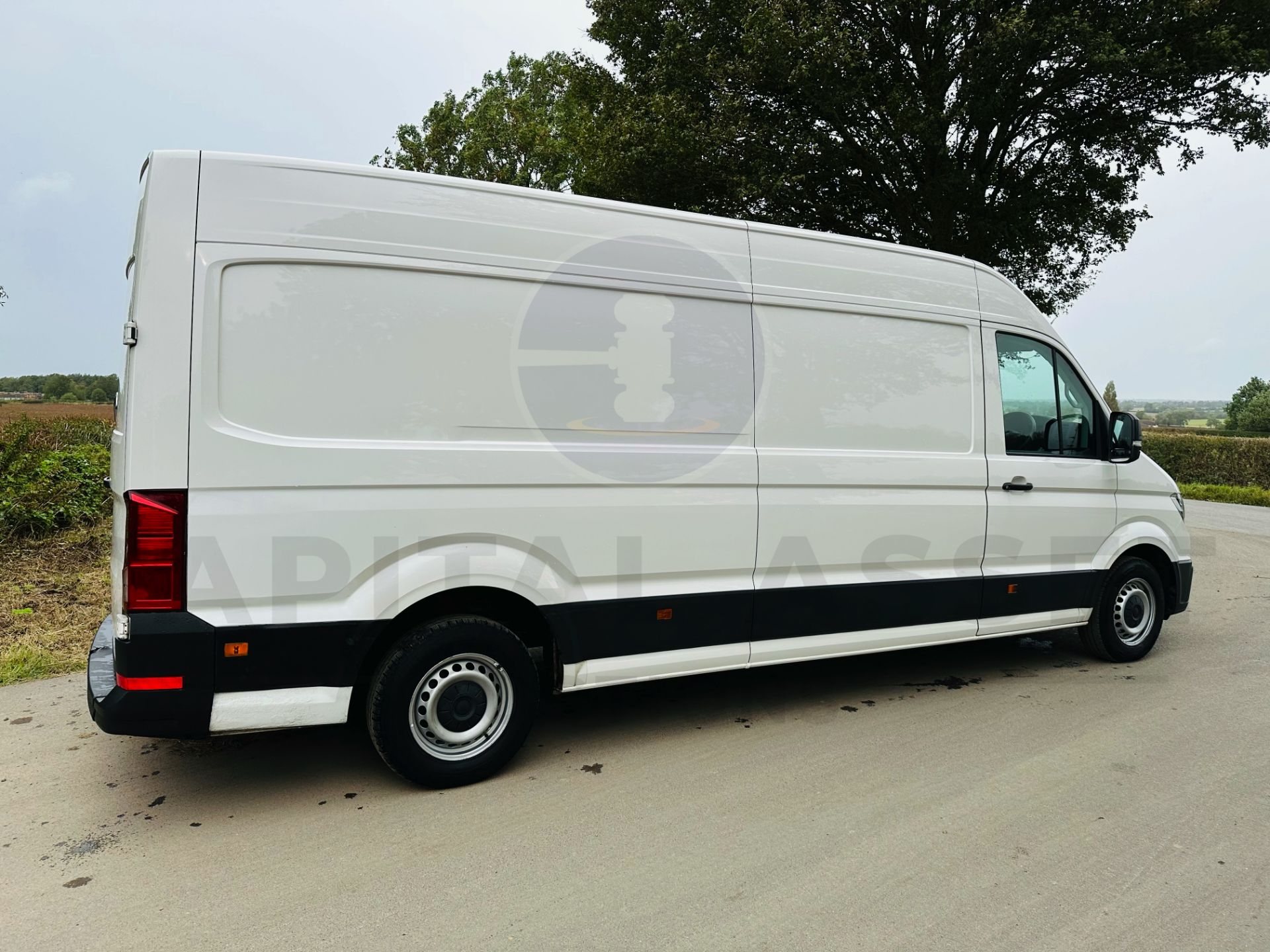 (ON SALE) VOLKSWAGEN CRAFTER CR35 *LWB-REFRIGERATED VAN* (2020 - EURO 6) 2.0 TDI - 140 BHP - 6 SPEED - Image 11 of 23