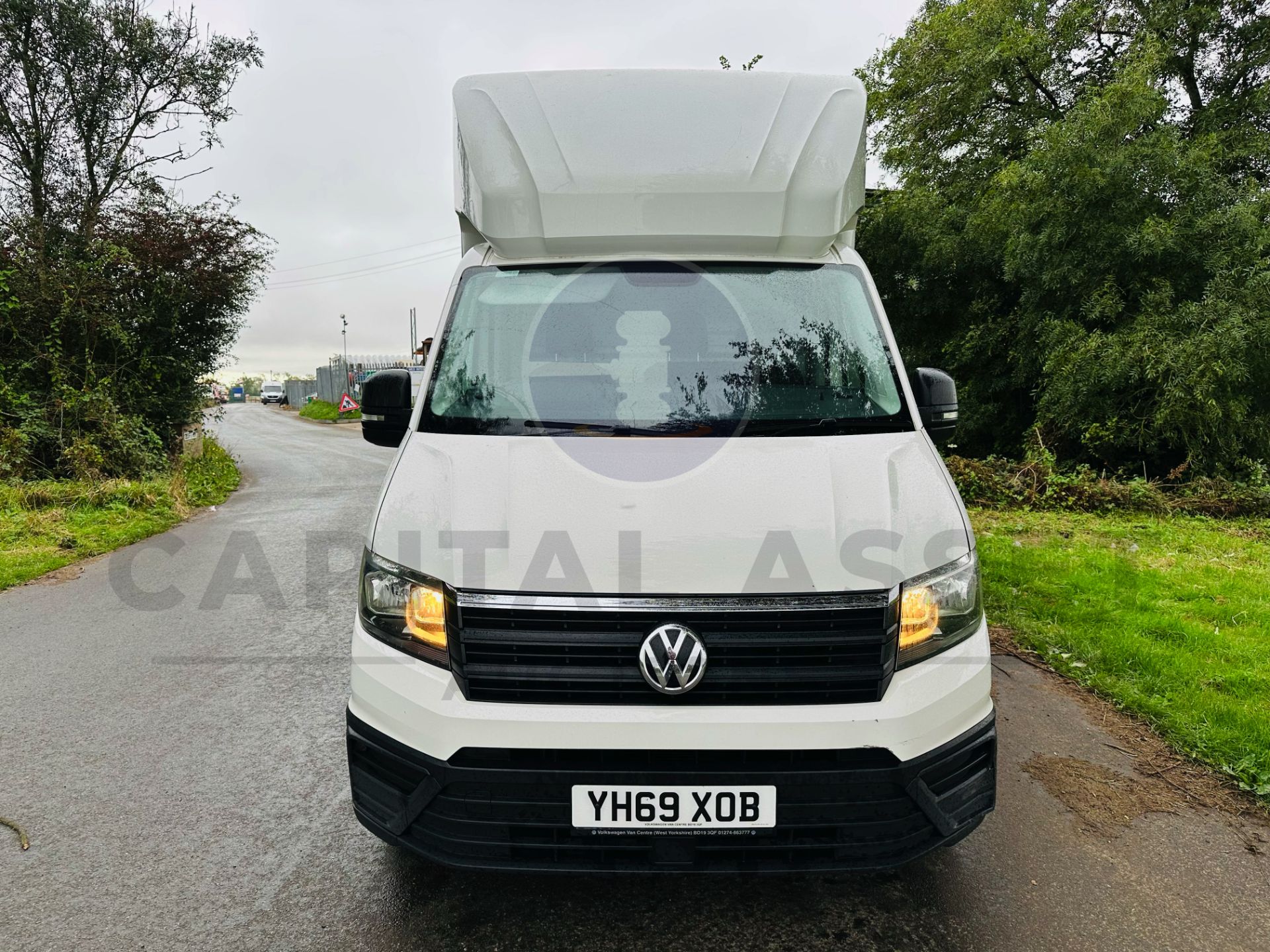 (On Sale) VOLKSWAGEN CRAFTER CR35 *LWB - CURTAIN SIDE* (69 REG - EURO 6) 2.0 TDI *EURO 6* (1 OWNER) - Image 3 of 26