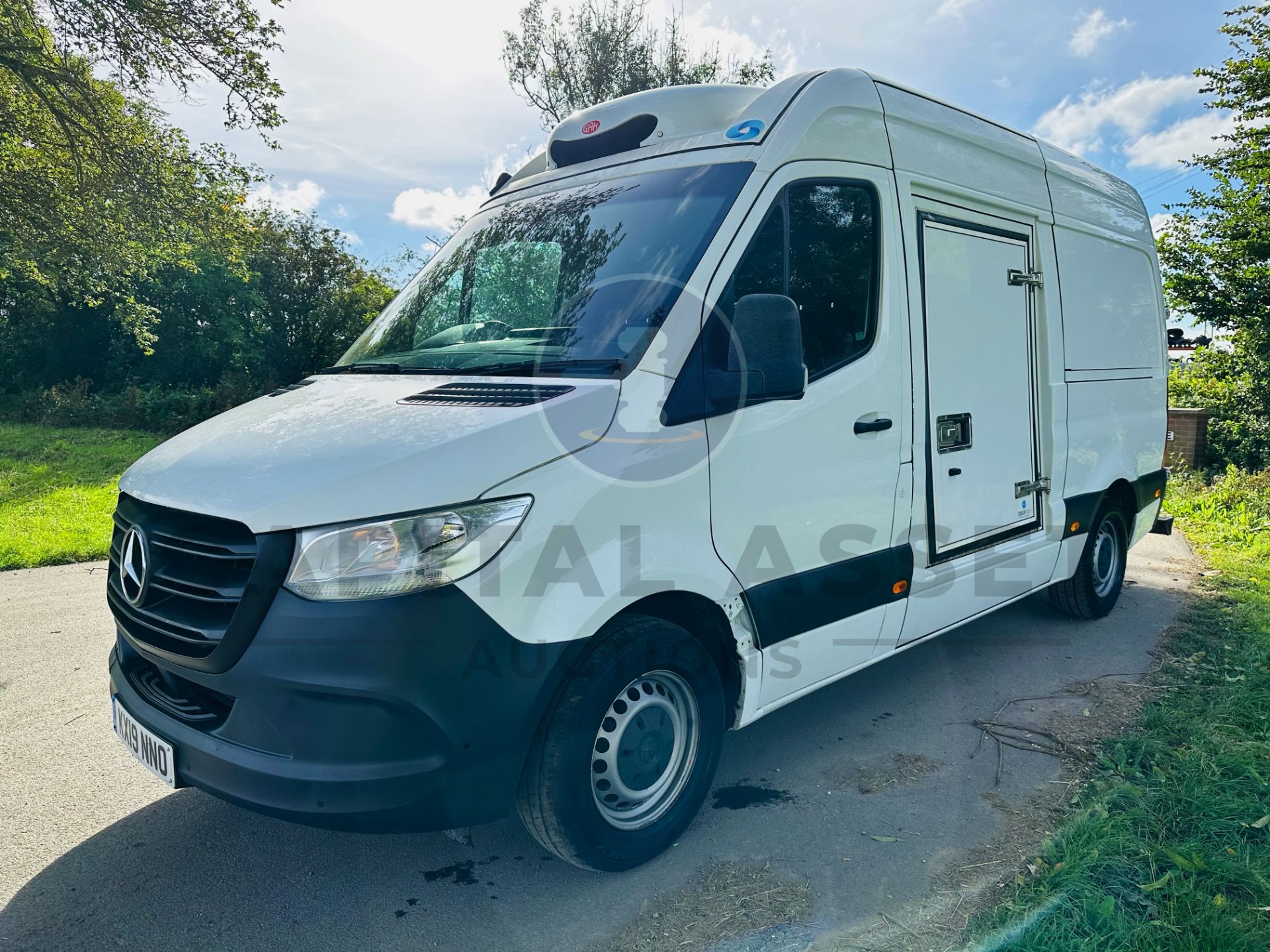 MERCEDES-BENZ SPRINTER 314 CDI *MWB - REFRIGERATED VAN* (2019 - FACELIFT MODEL) *OVERNIGHT STANDBY* - Image 6 of 44