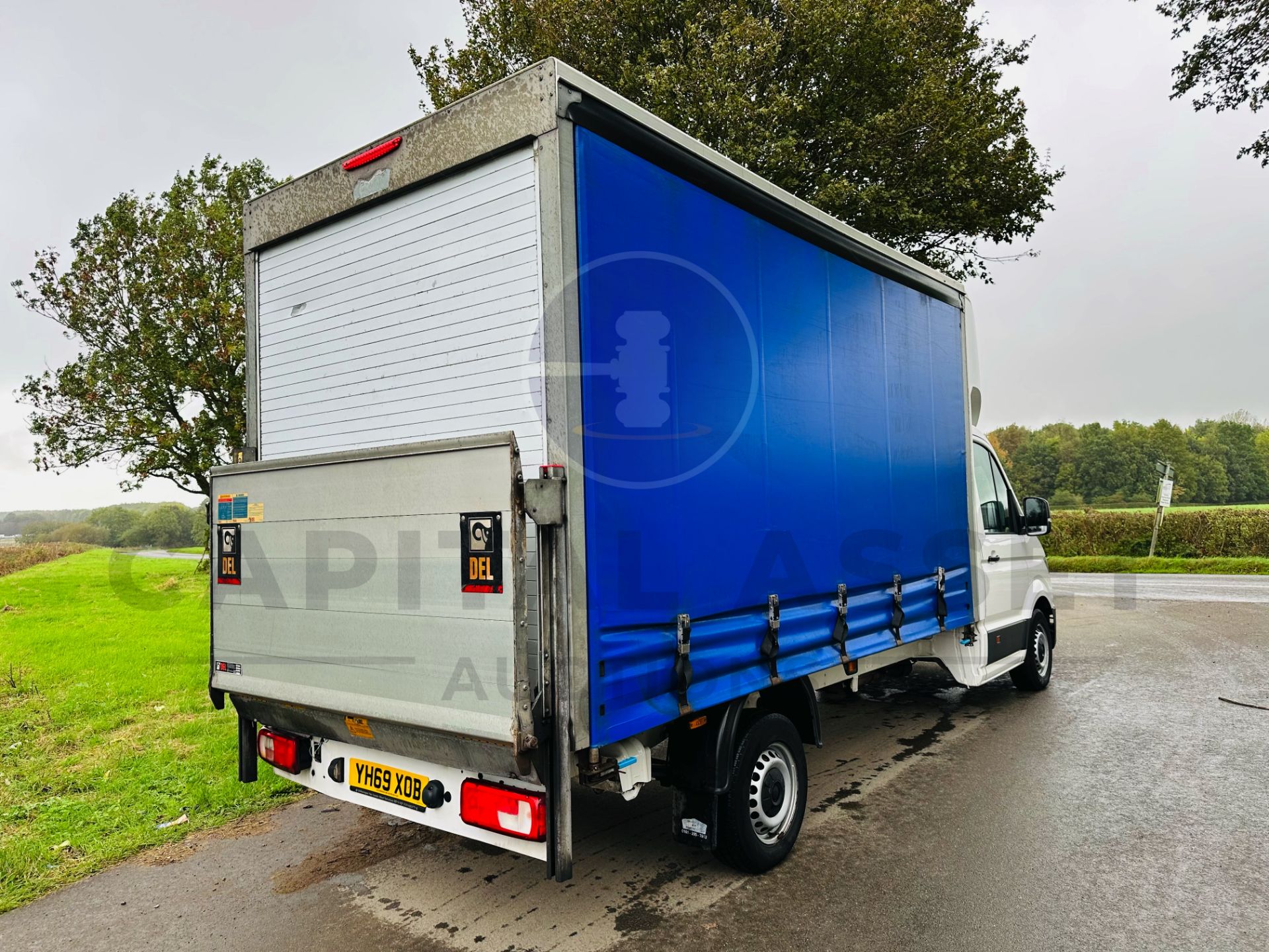 (On Sale) VOLKSWAGEN CRAFTER CR35 *LWB - CURTAIN SIDE* (69 REG - EURO 6) 2.0 TDI *EURO 6* (1 OWNER) - Image 11 of 26