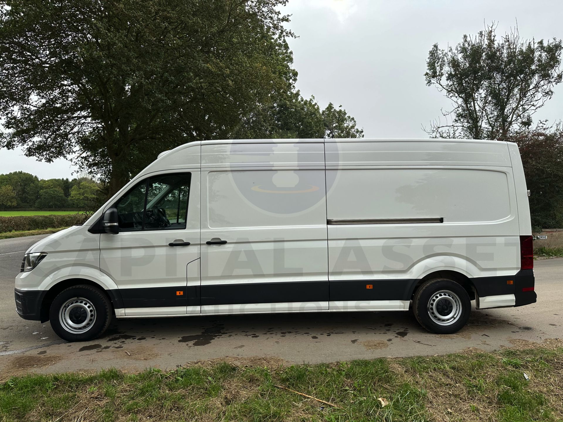 (ON SALE) VOLKSWAGEN CRAFTER CR35 *LWB-REFRIGERATED VAN* (2020 - EURO 6) 2.0 TDI - 140 BHP - 6 SPEED - Image 6 of 23