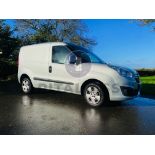 (ON SALE) VAUXHALL COMBO SPORTIVE 1.3Cdti PANEL VAN *AIRCON* EURO 6 IN METALIC SILVER NO VAT!!!