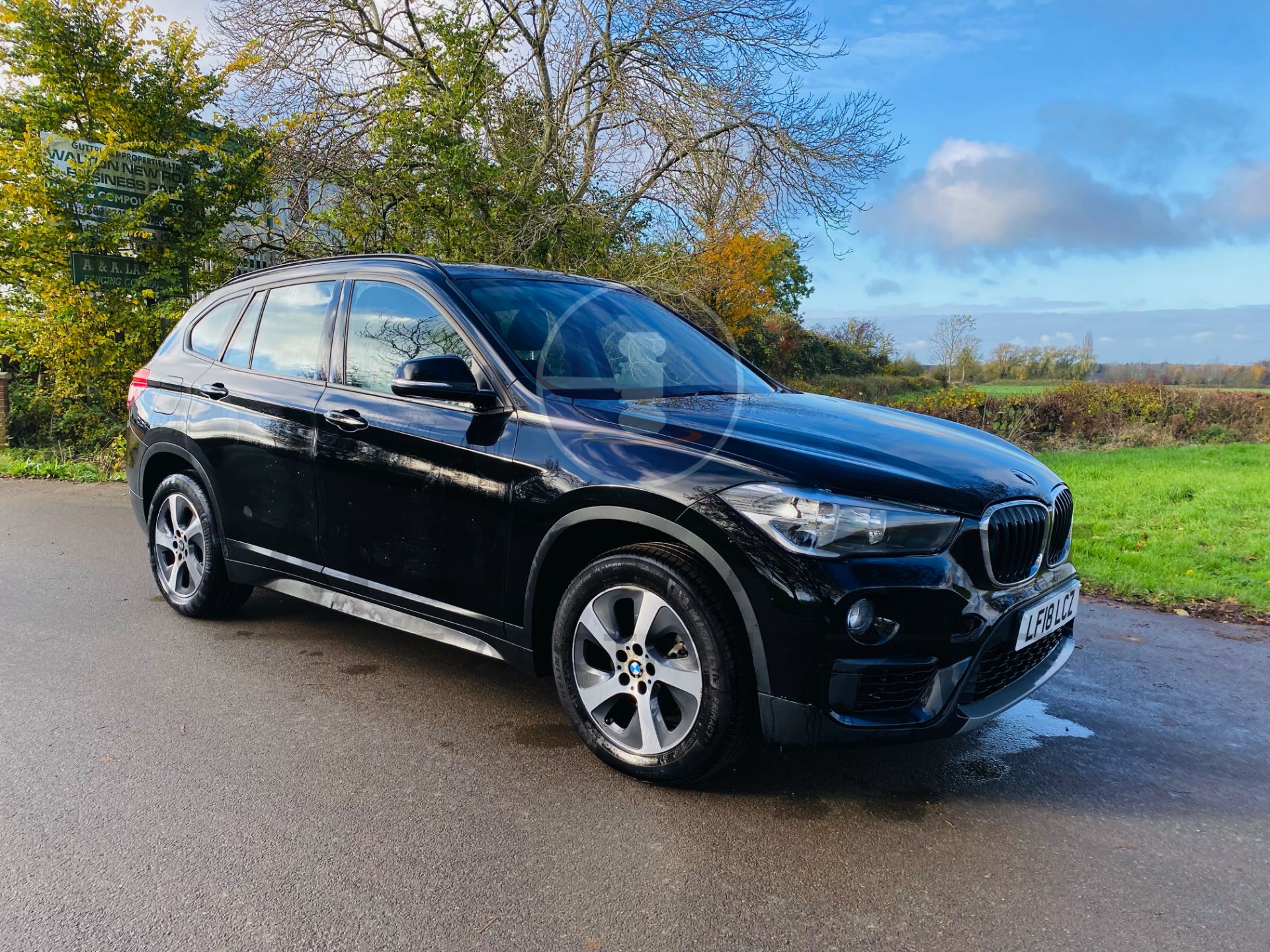 (ON SALE) BMW X1 sDRIVE 18d SE 2.0 DIESEL - 18 REG - 1 OWNER FROM NEW - SAT NAV - AIR CON - - Image 2 of 36