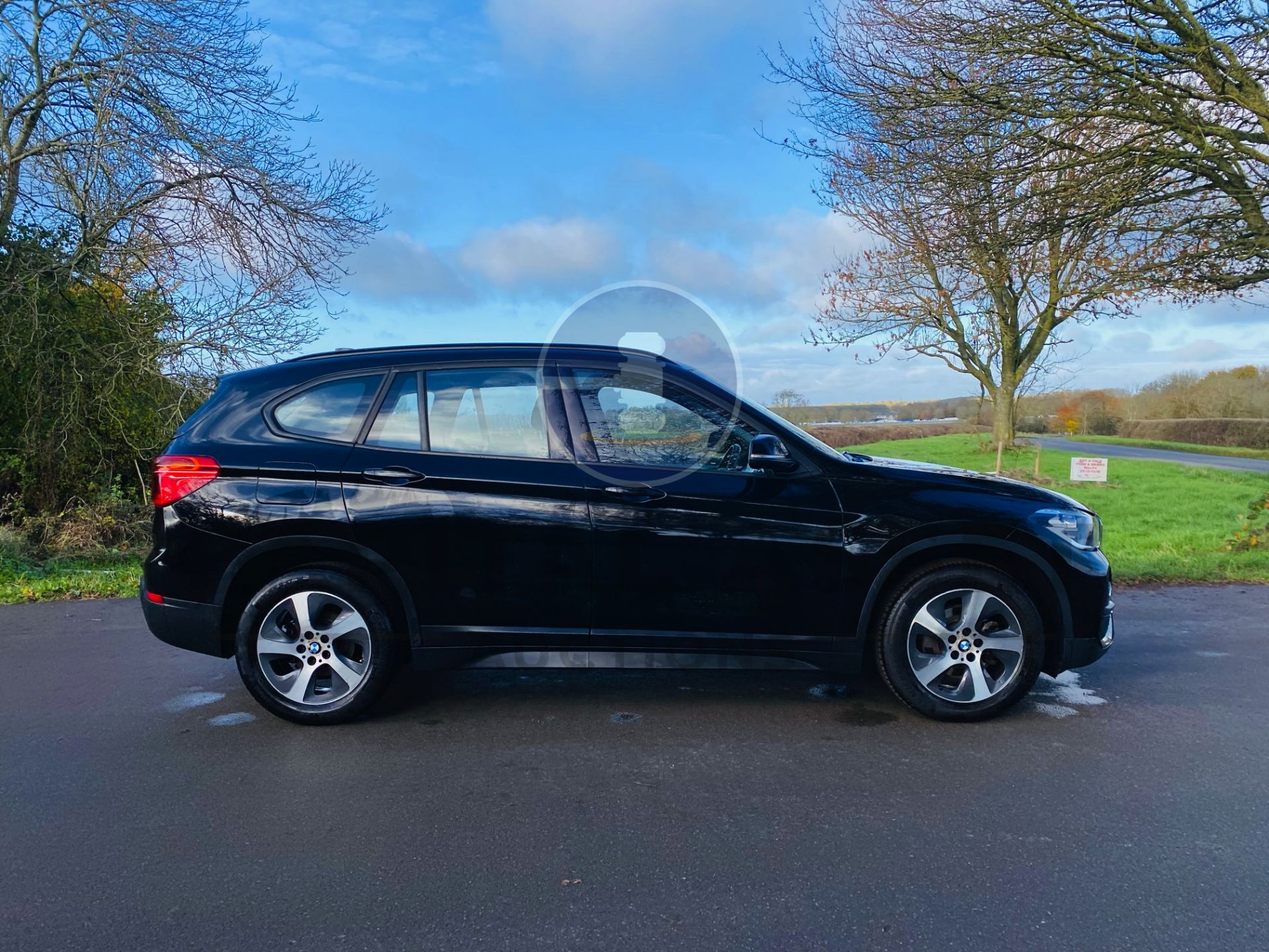 (ON SALE) BMW X1 sDRIVE 18d SE 2.0 DIESEL - 18 REG - 1 OWNER FROM NEW - SAT NAV - AIR CON - - Image 10 of 36