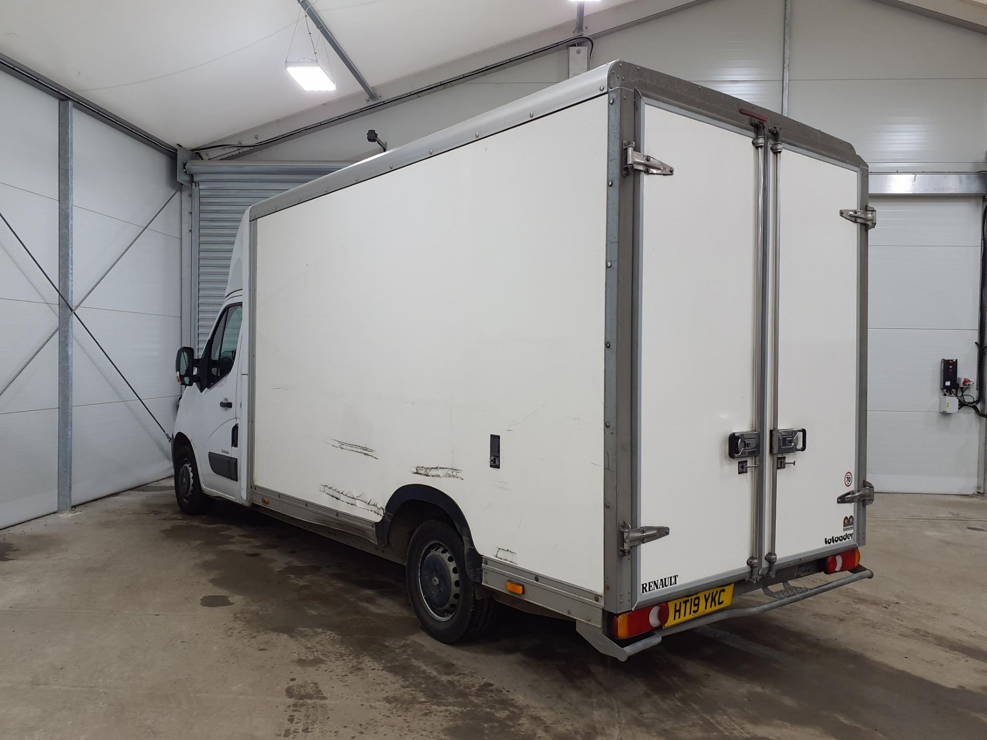 (ON SALE) RENAULT MASTER LL35 *LWB - LOW LOADER / LUTON BOX* (2019 - EURO 6) 2.3 DCI - (1 OWNER) - Image 3 of 6