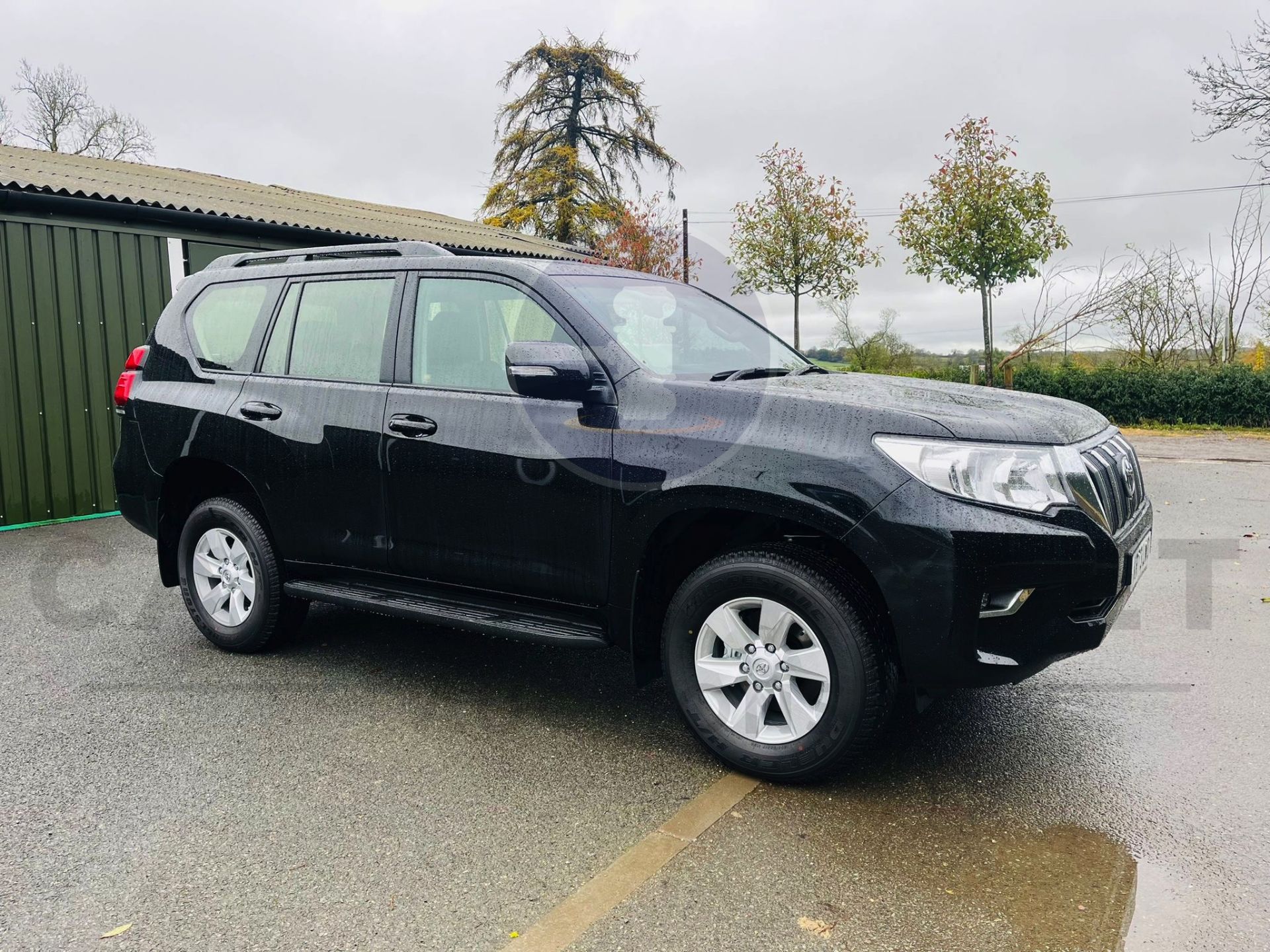 TOYOTA LAND CRUISER *7 SEATER SUV* (2023 - 73 REG) 2.8 D4-D - AUTOMATIC (1 OWNER) *DELIVERY MILEAGE*