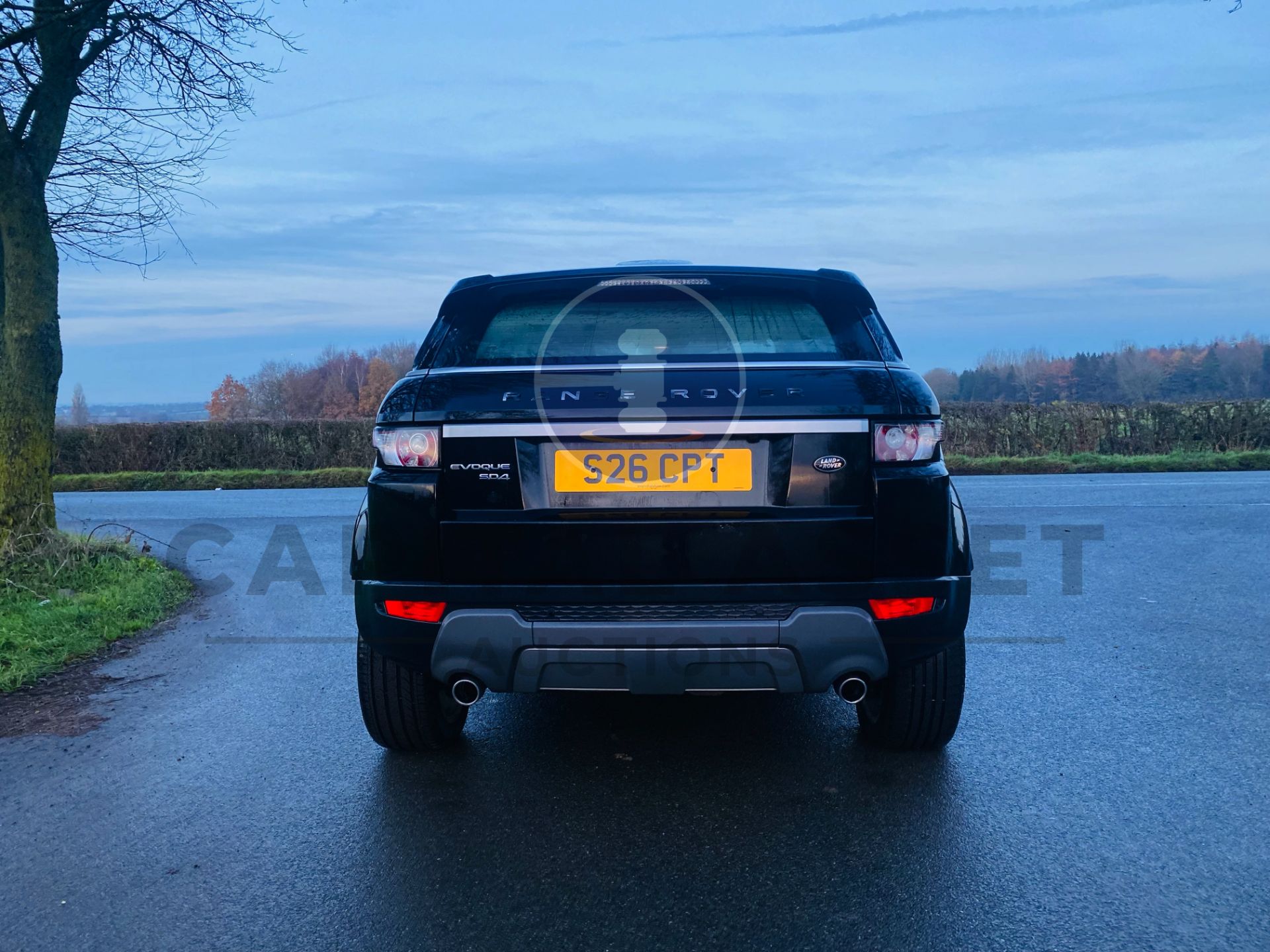 (On Sale) LAND ROVER EVOQUE PRESTIGE 2.2 STOP/START 4WD AUTO MATIC SATNAV AIRCON AND PANORAMIC ROF - Image 8 of 29