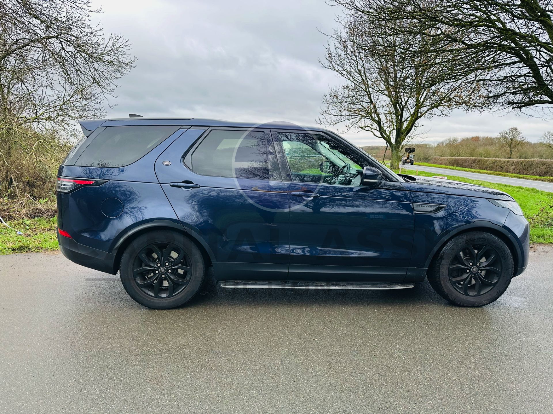 (ON SALE) LAND ROVER DISCOVERY 5 *SE EDITION* *AUTO* (17 REG) ONLY 81K MILES - 7 SEAT LEATHER-NO VAT - Image 18 of 48