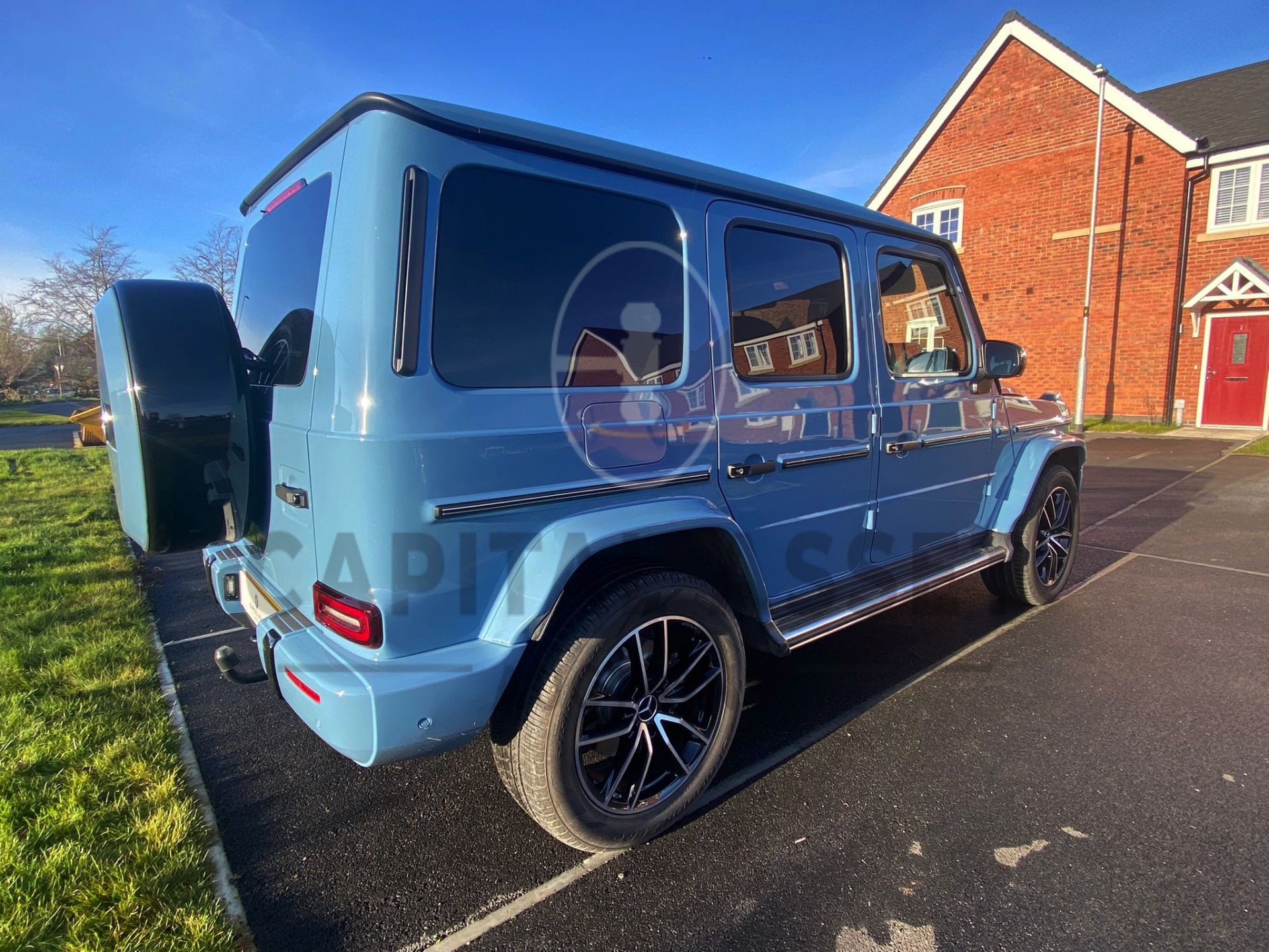 (On Sale) MERCEDES G400d AUTO "AMG-LINE PREMIUM PLUS" NIGHT PACK (73 REG) VINTAGE BLUE - AMAZING ! - Image 7 of 40